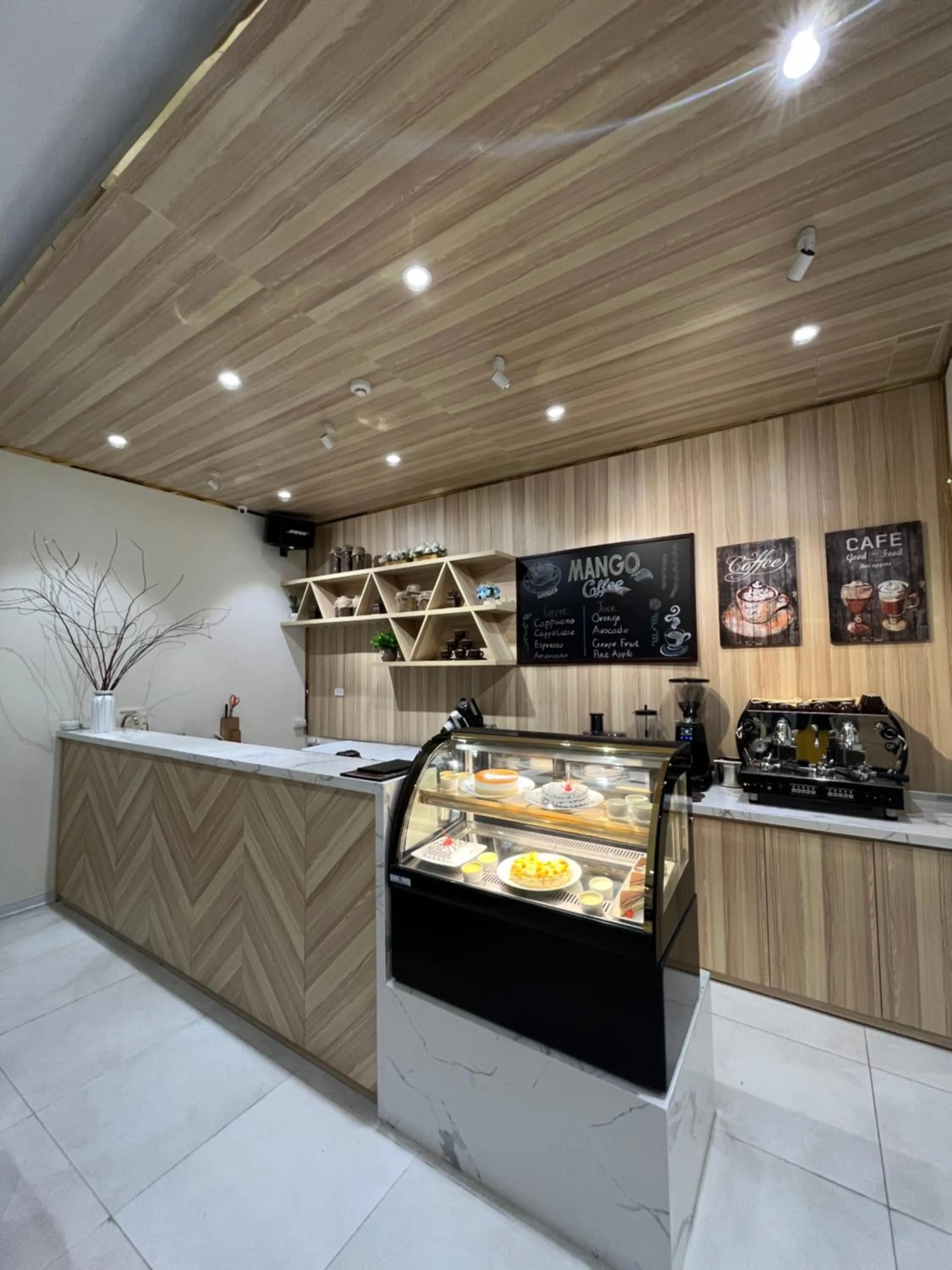 Mango Hotel - Ha Noi Railway station