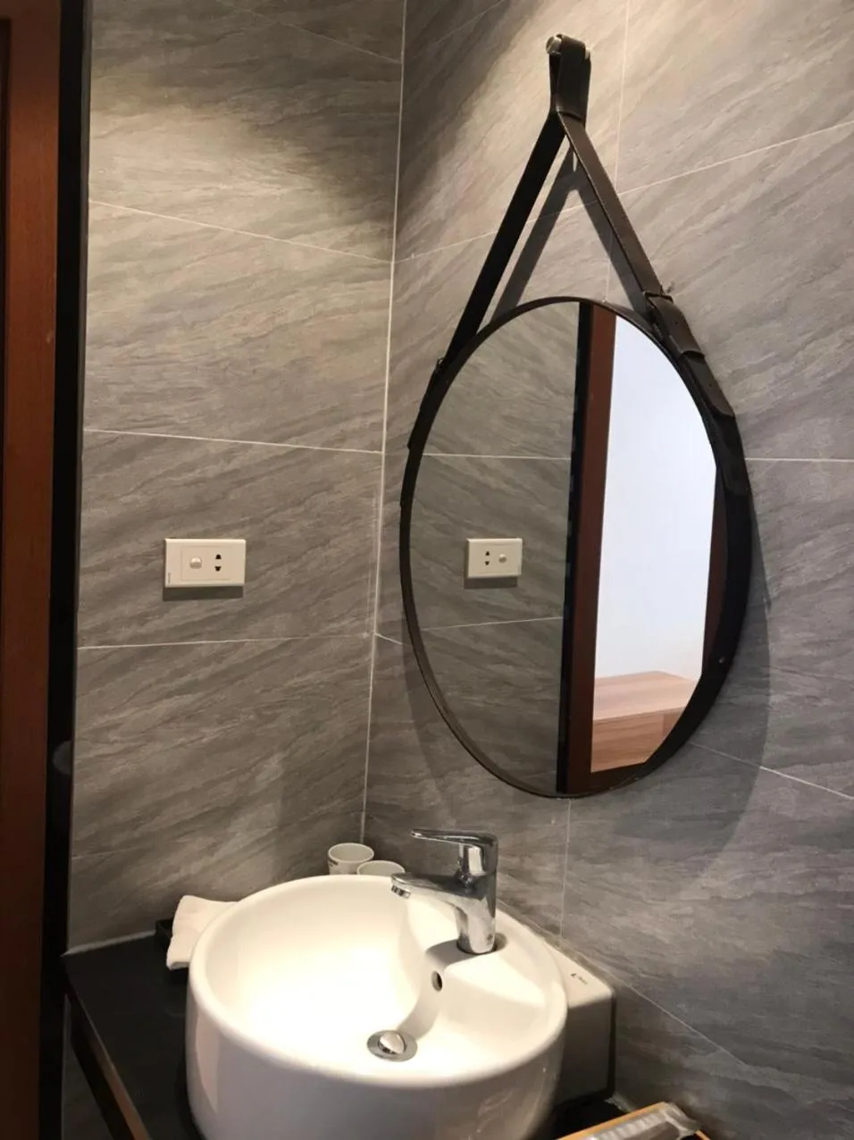 Mango Hotel - Ha Noi Railway station