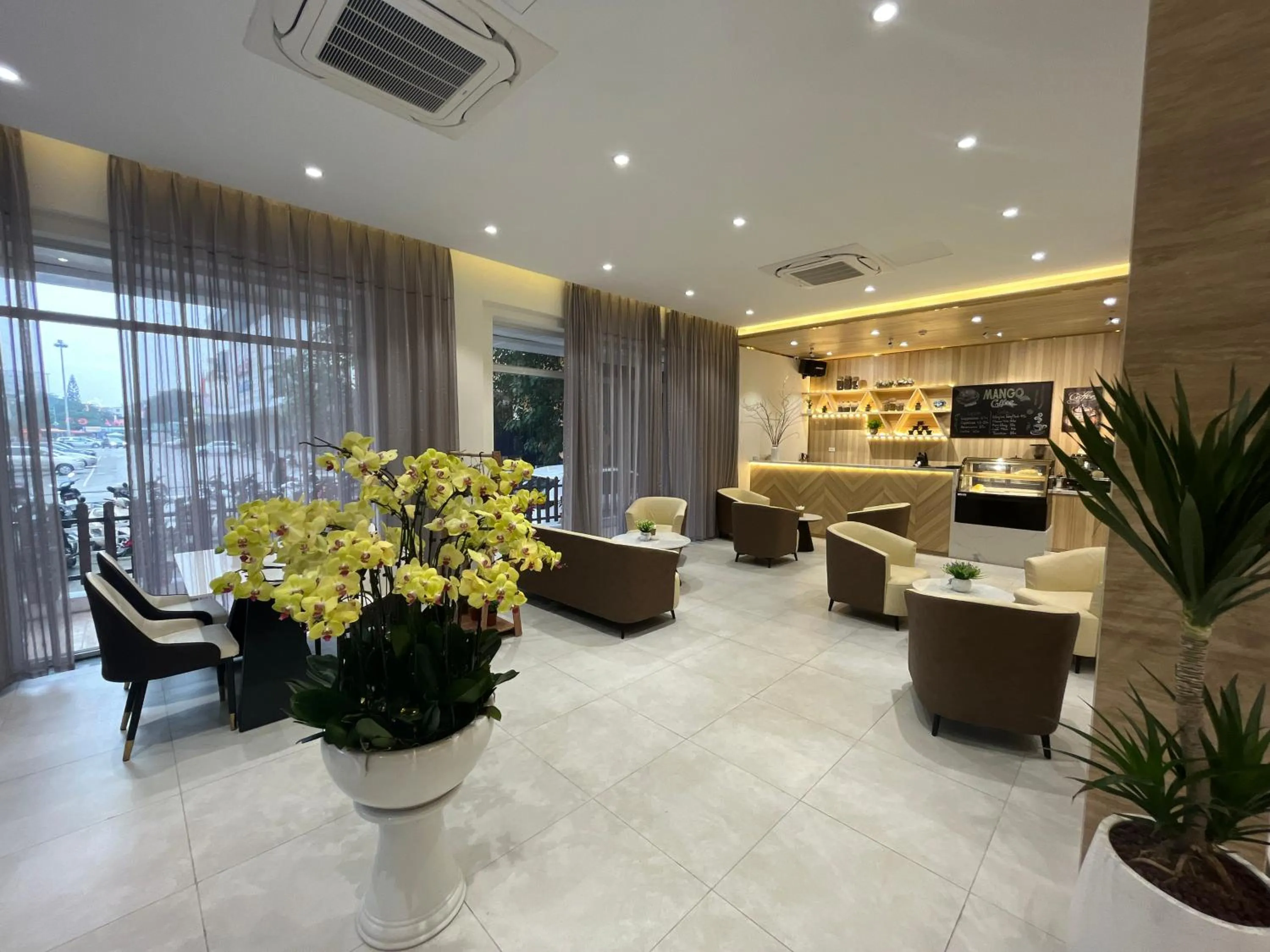 Mango Hotel - Ha Noi Railway station