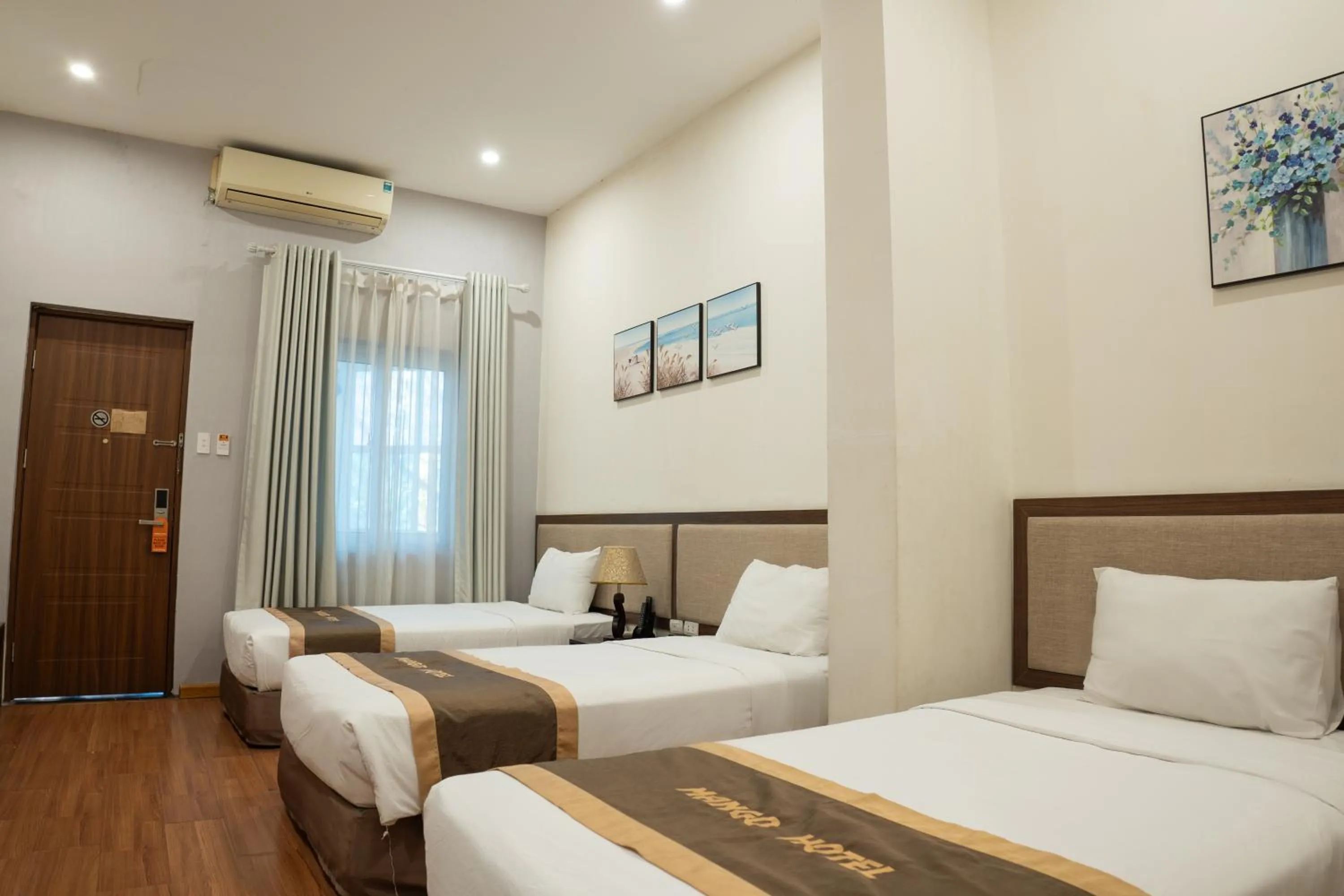 Bed in Mango Hotel - Ha Noi Railway station