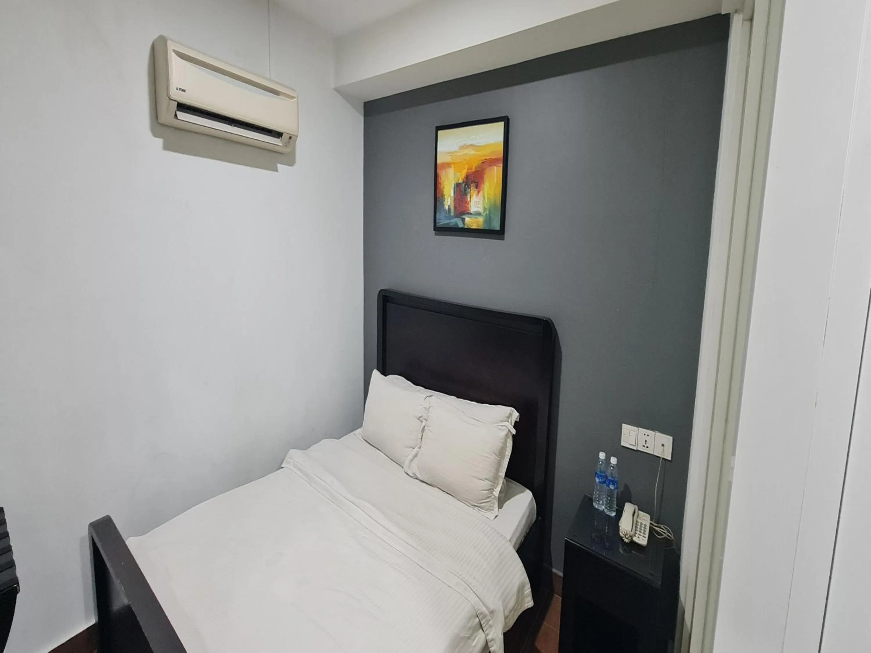 Bedroom, Bed in Hotel O Crossroads Hotel