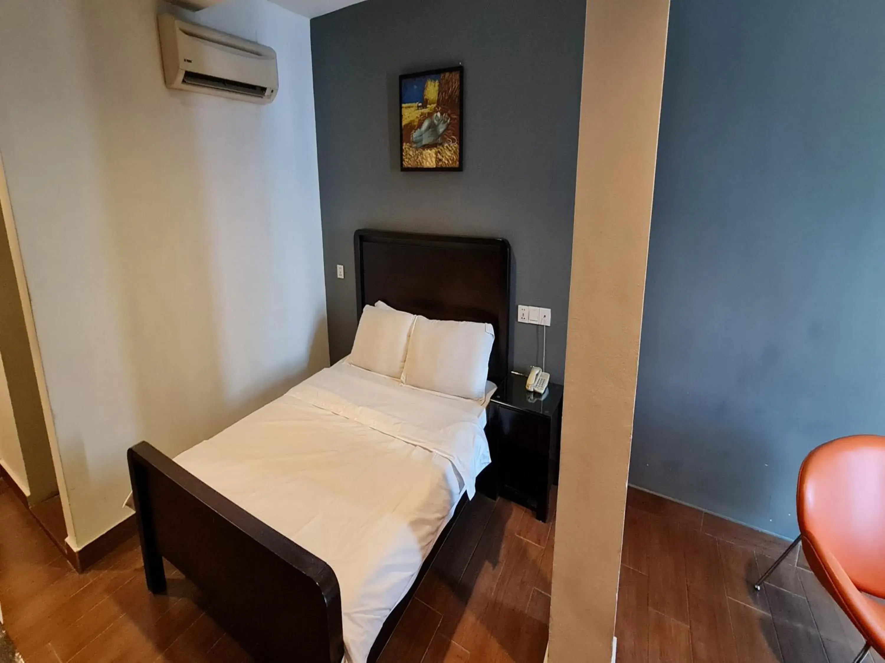 Bedroom, Bed in Hotel O Crossroads Hotel Bedroom, Bed in Hotel O Crossroads Hotel