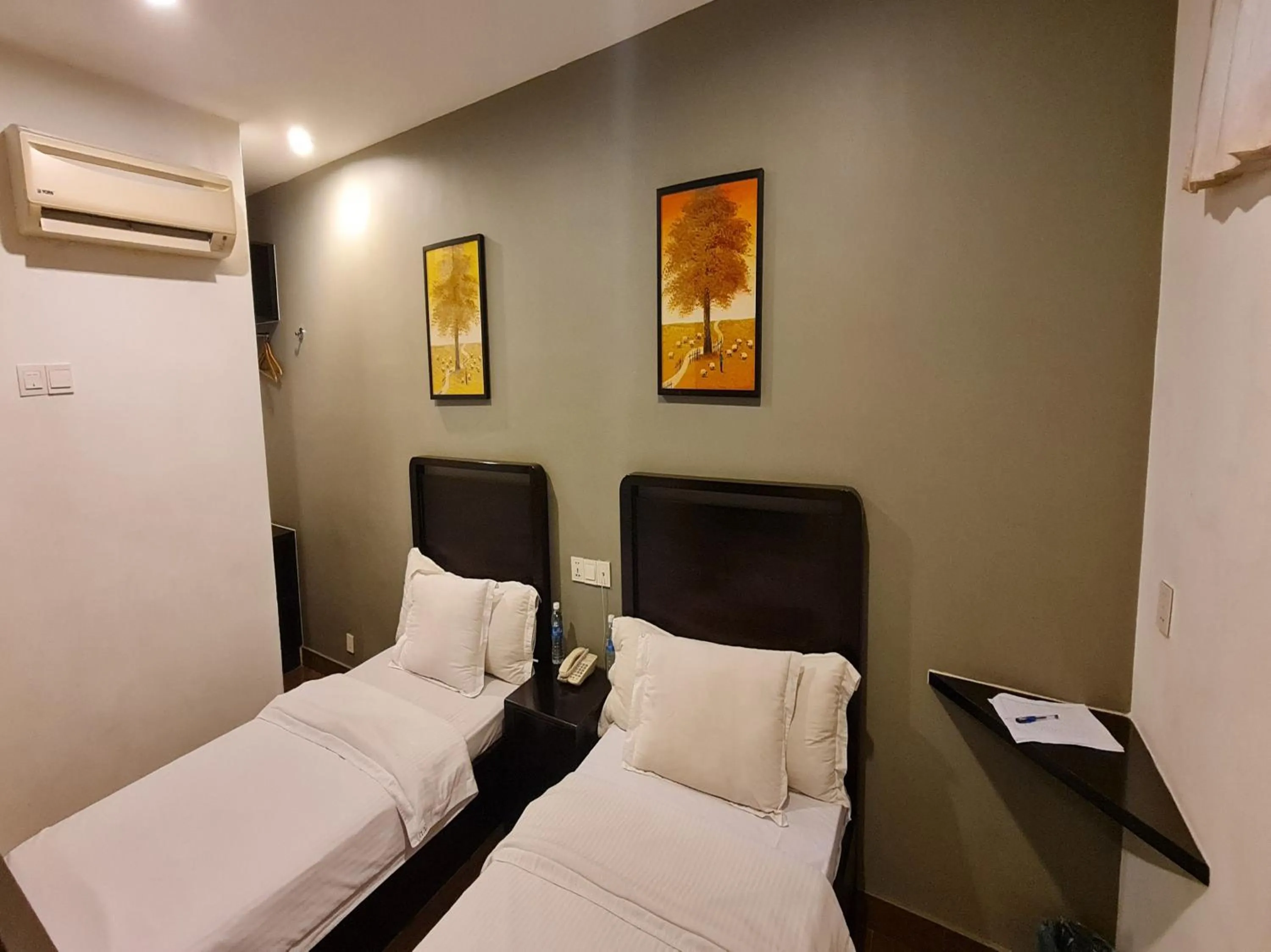 Bedroom, Bed in Hotel O Crossroads Hotel