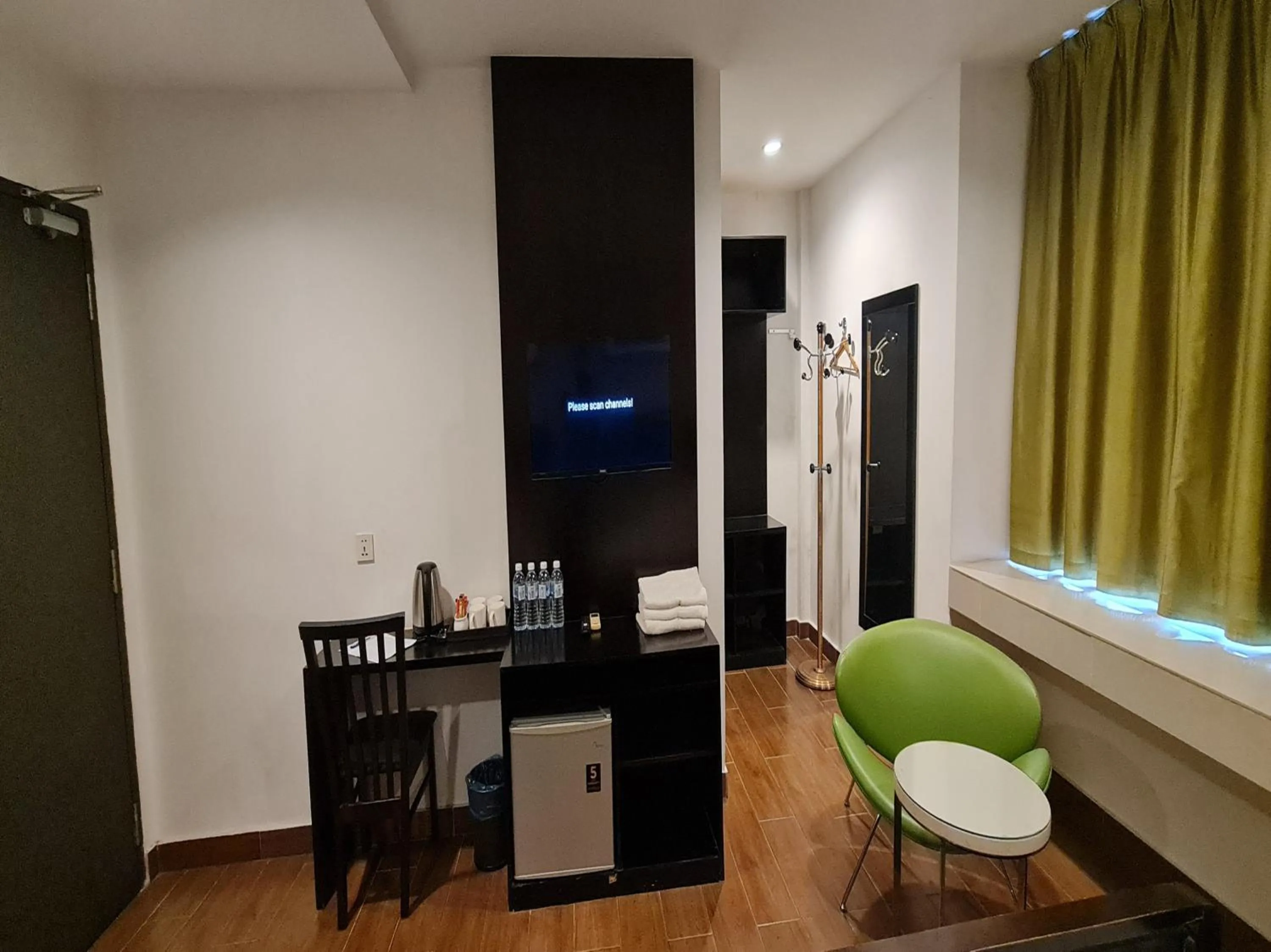 Bedroom in Hotel O Crossroads Hotel