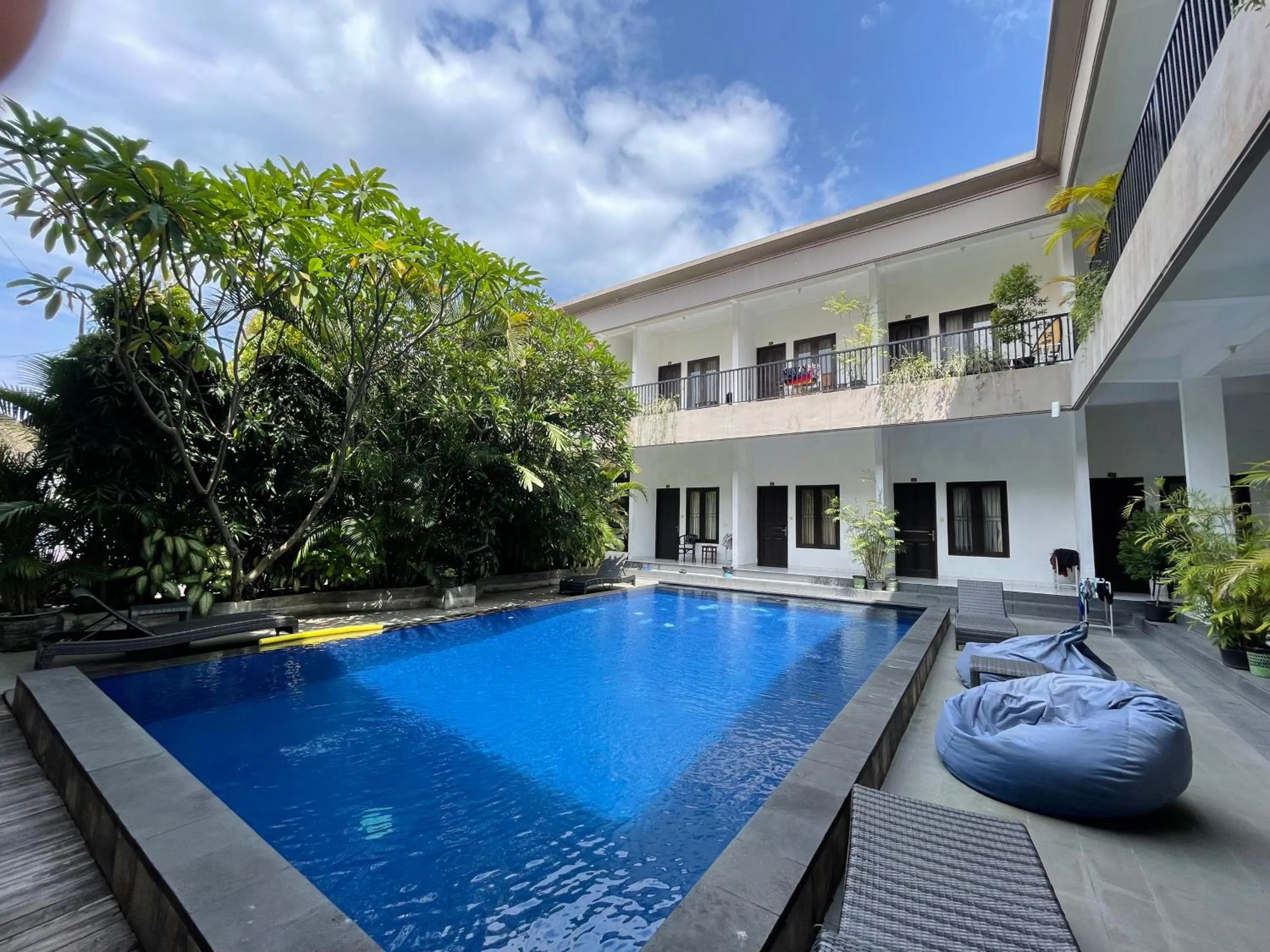 Property building in Seminyak Point Guest House