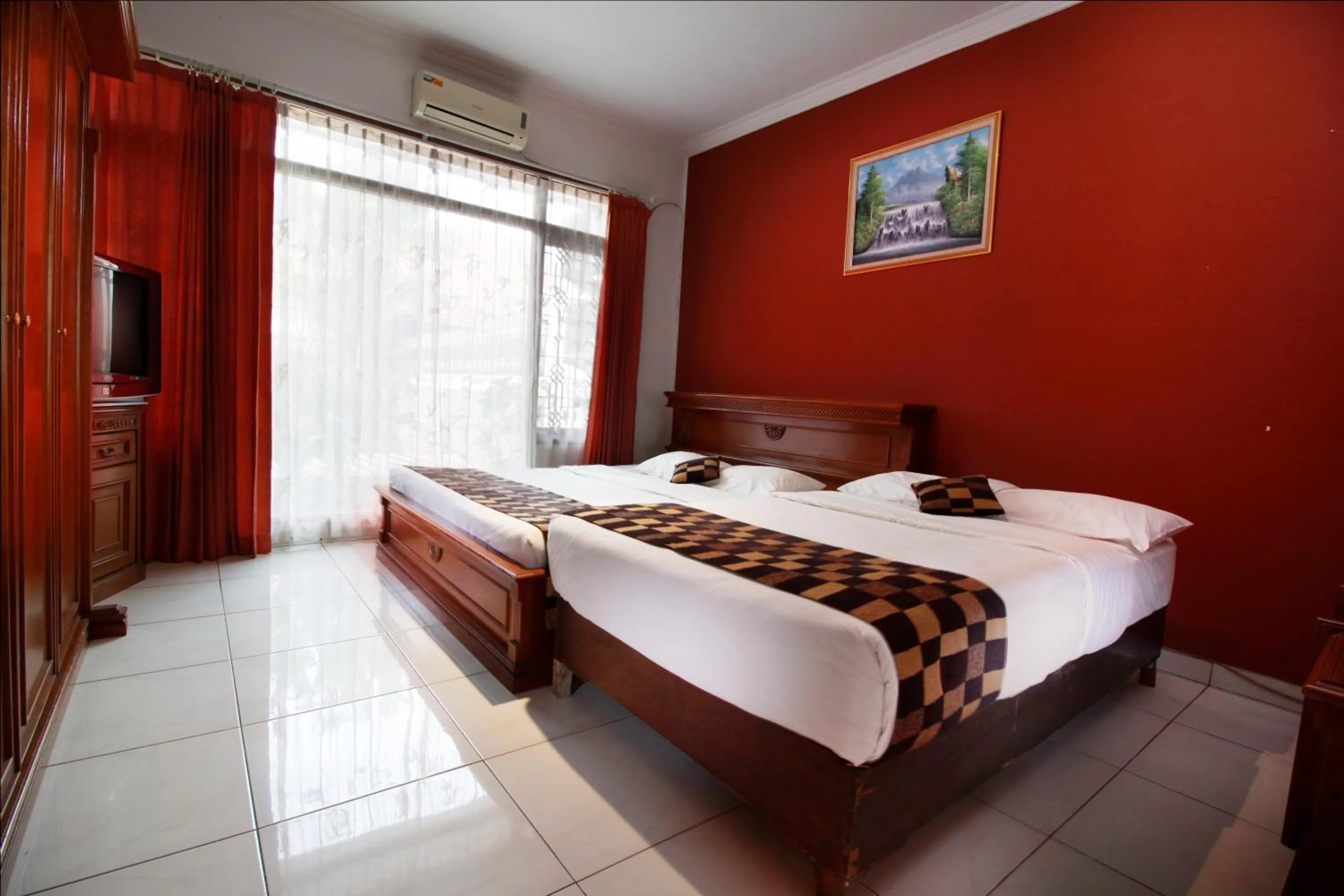 Bedroom, Bed in Fora Guest House Taman Lingkar