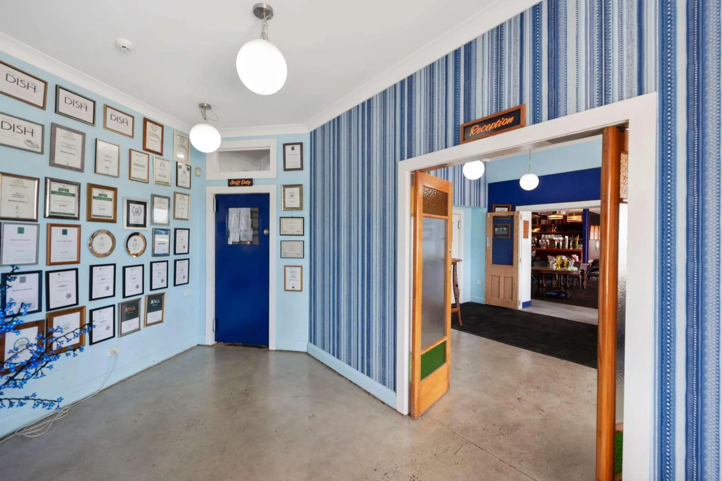 Lobby or reception in Comfort Inn Westshore Beach Lobby or reception in Comfort Inn Westshore Beach