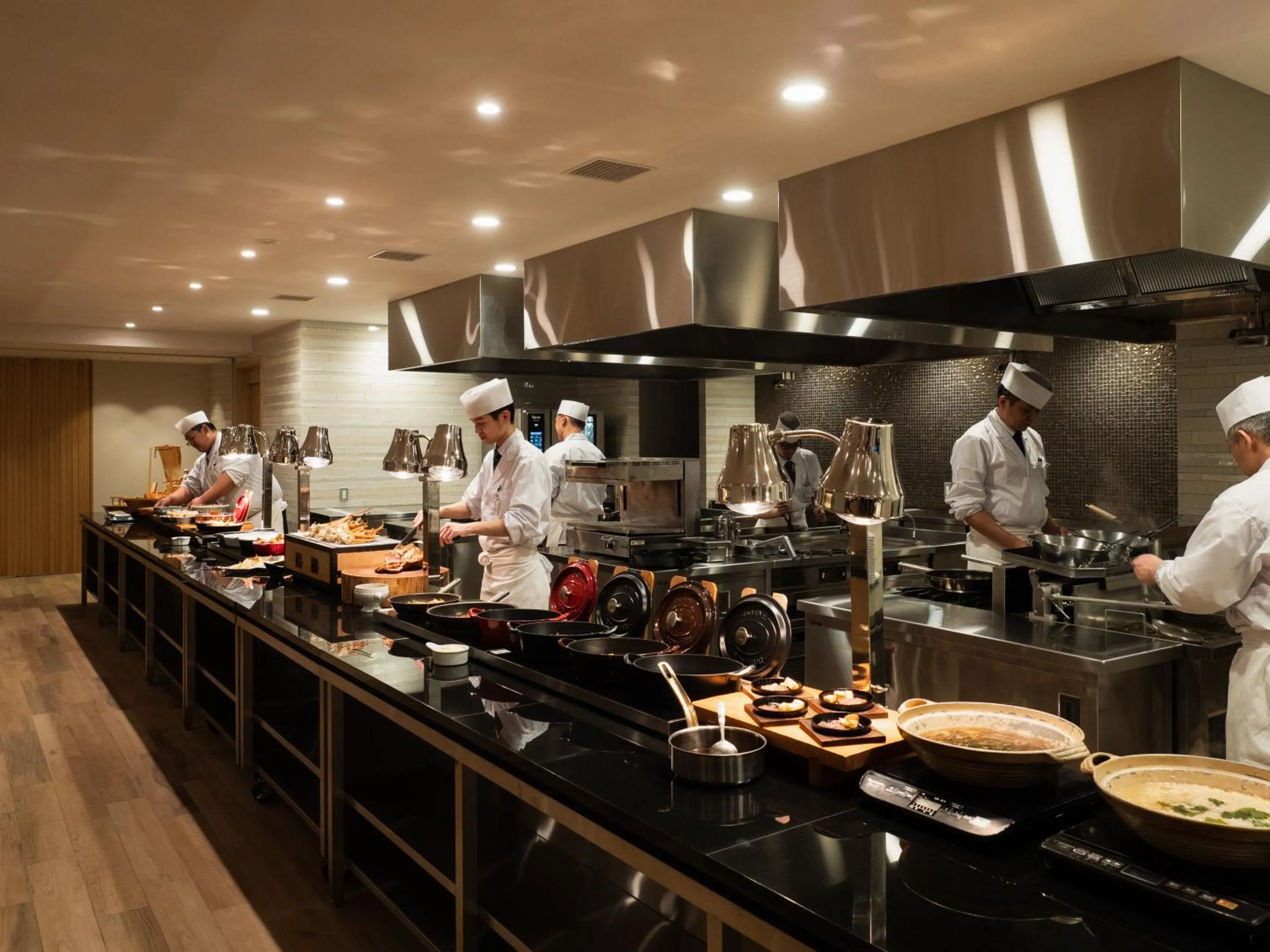 Restaurant/places to eat in Sounkaku