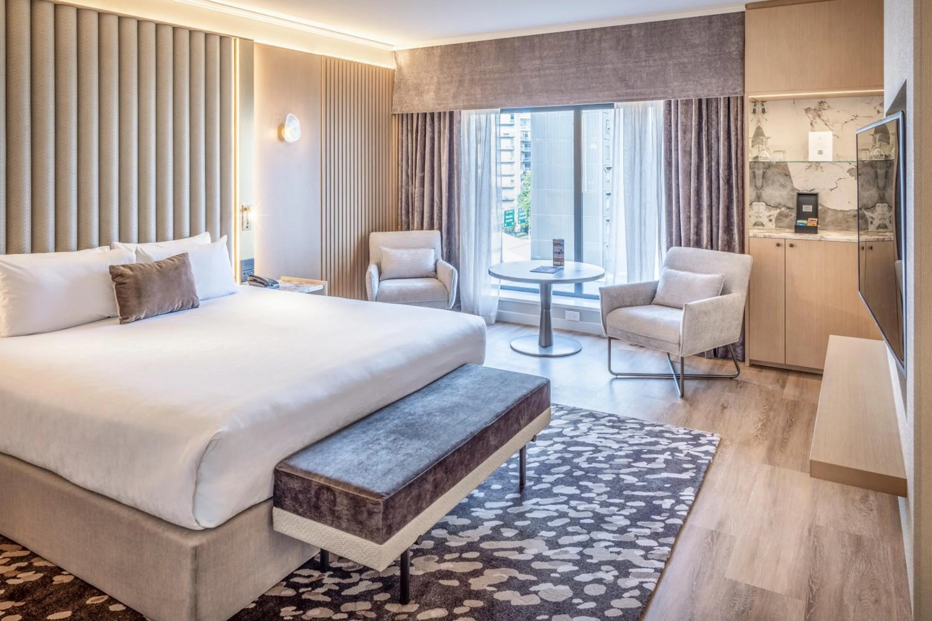 Bed in Grand Millennium Auckland