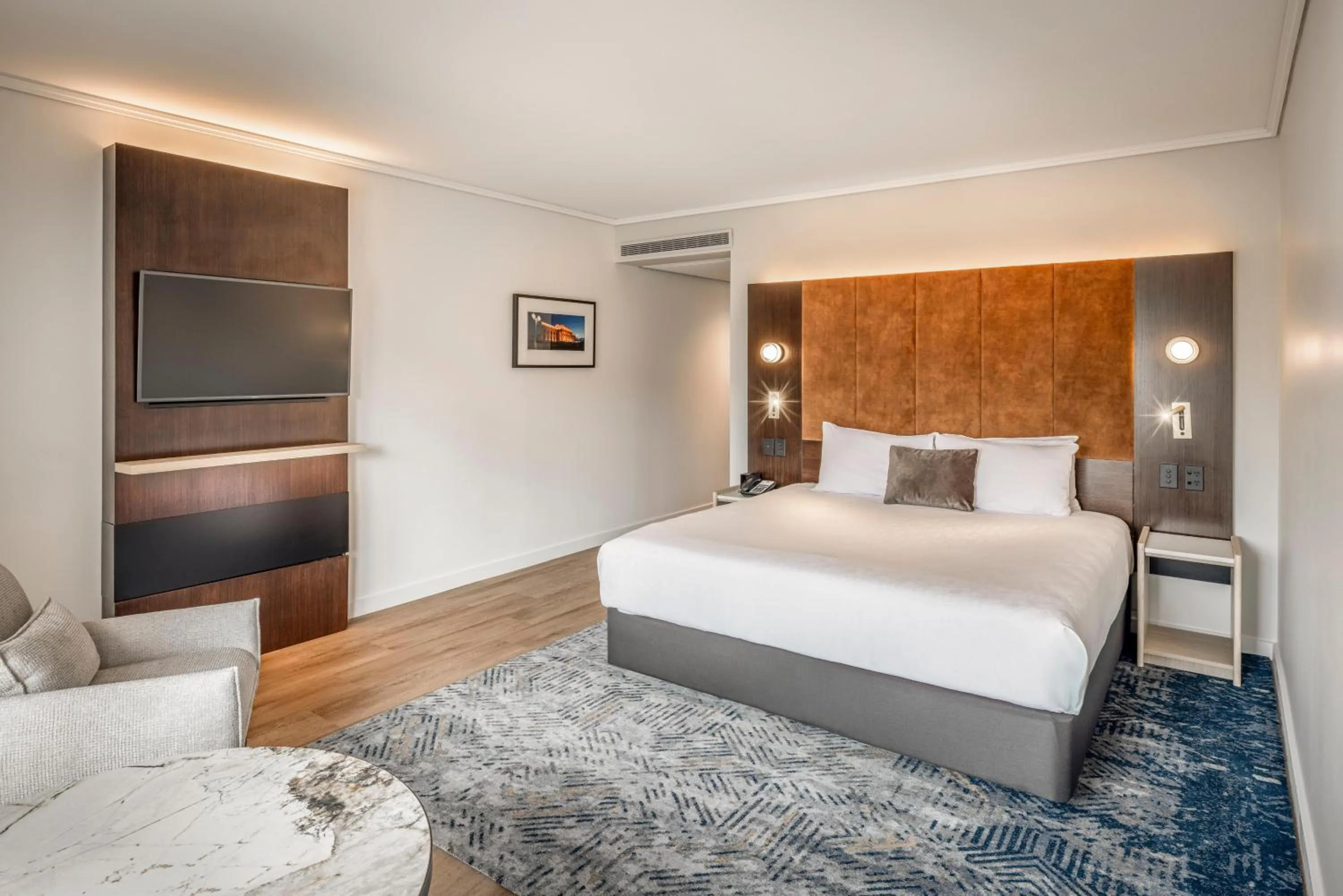 Bed in Grand Millennium Auckland