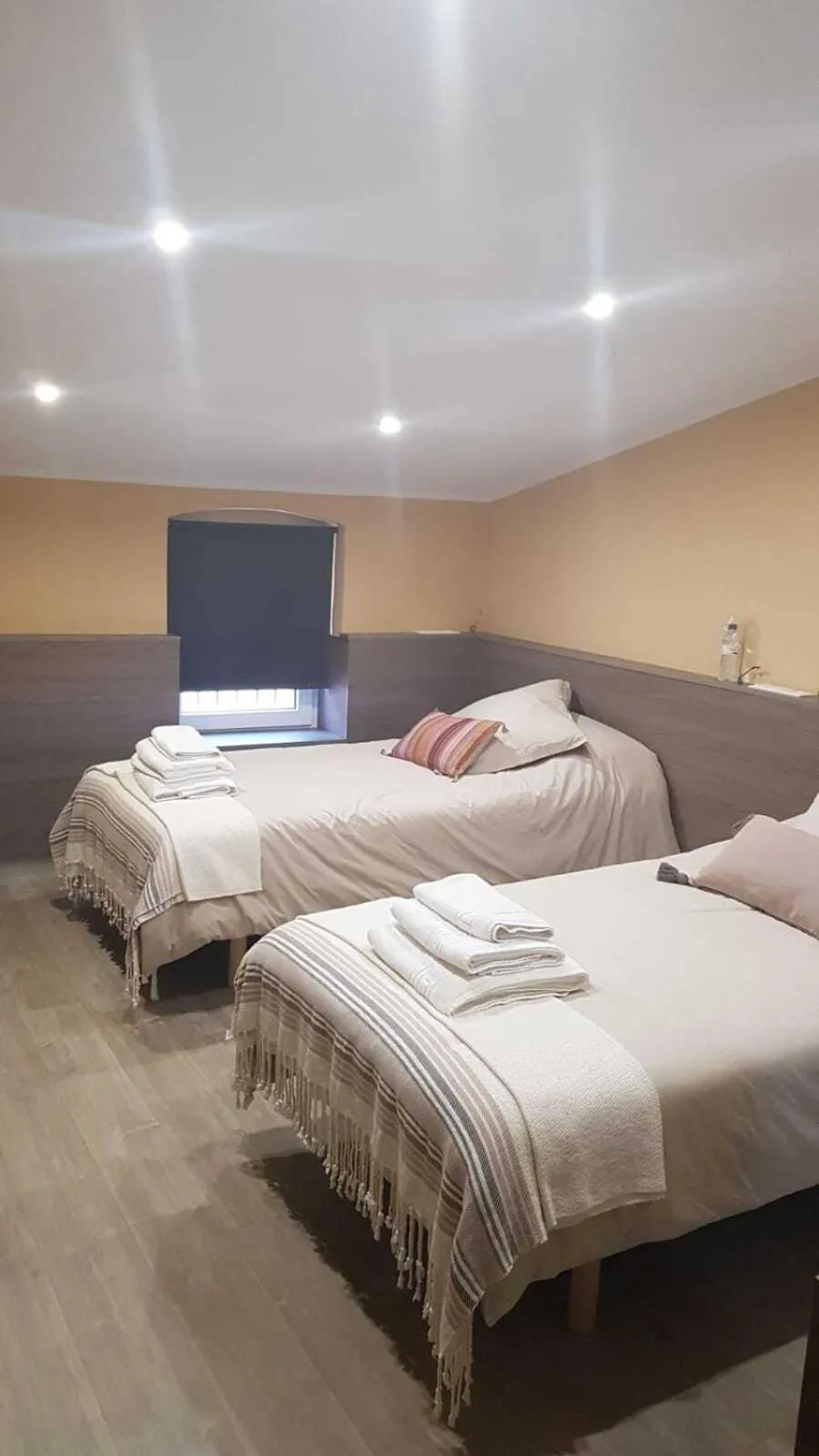 Other, Bed in Cal Duran