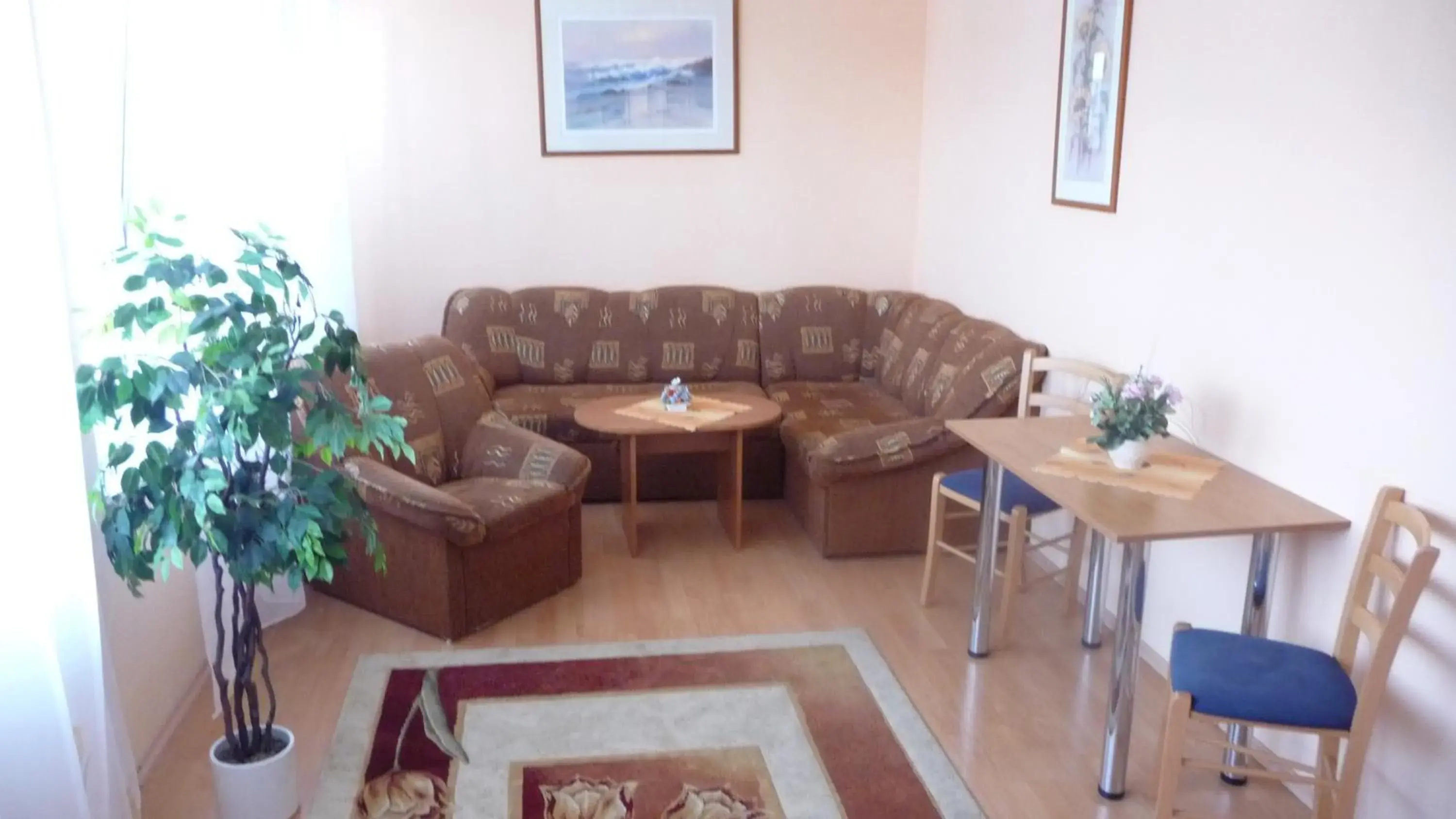 Suite (2 Adults) - single occupancy in Hotel Štadión Suite (2 Adults) - single occupancy in Hotel Štadión