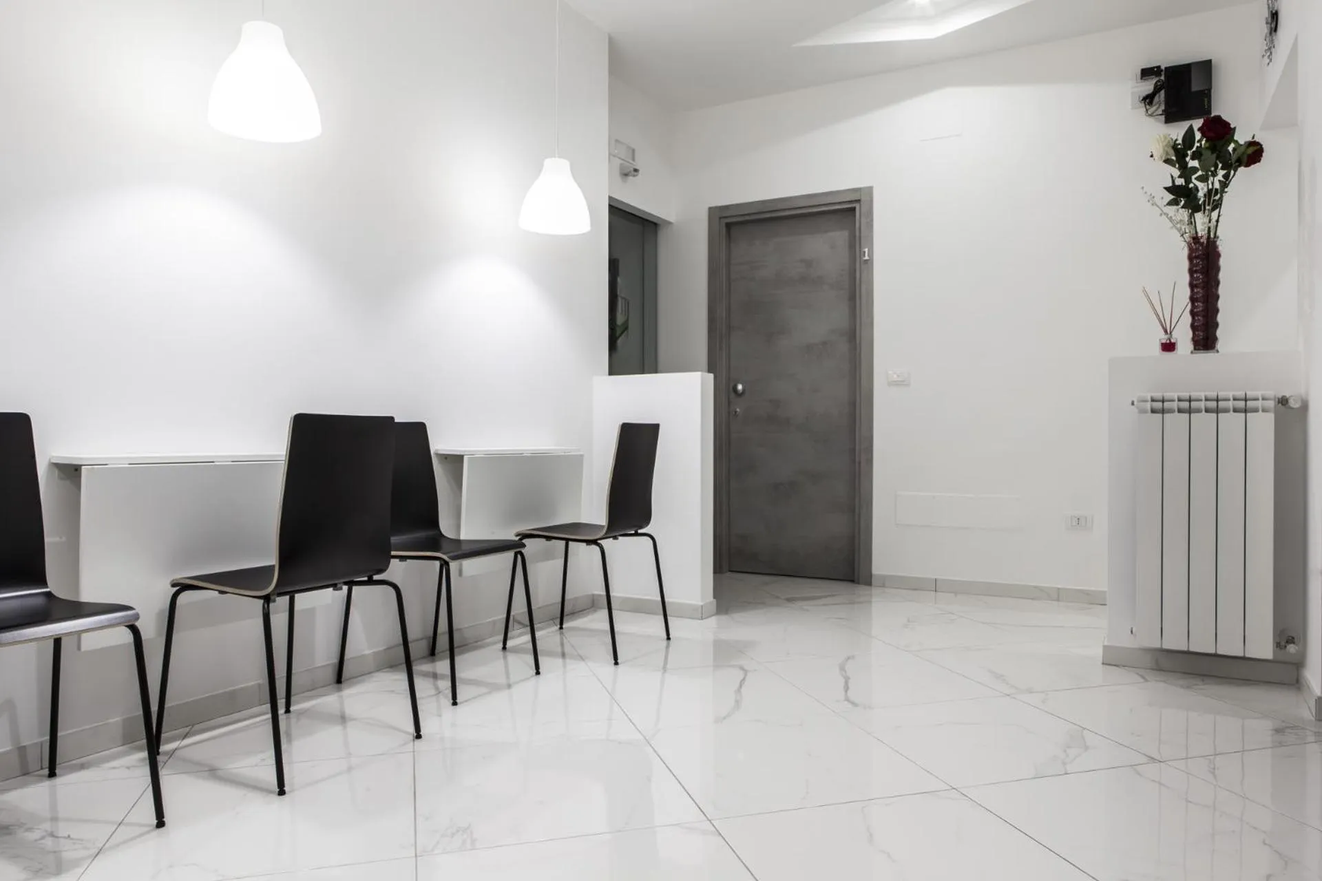 Communal lounge/ TV room in Pomodoro Bed