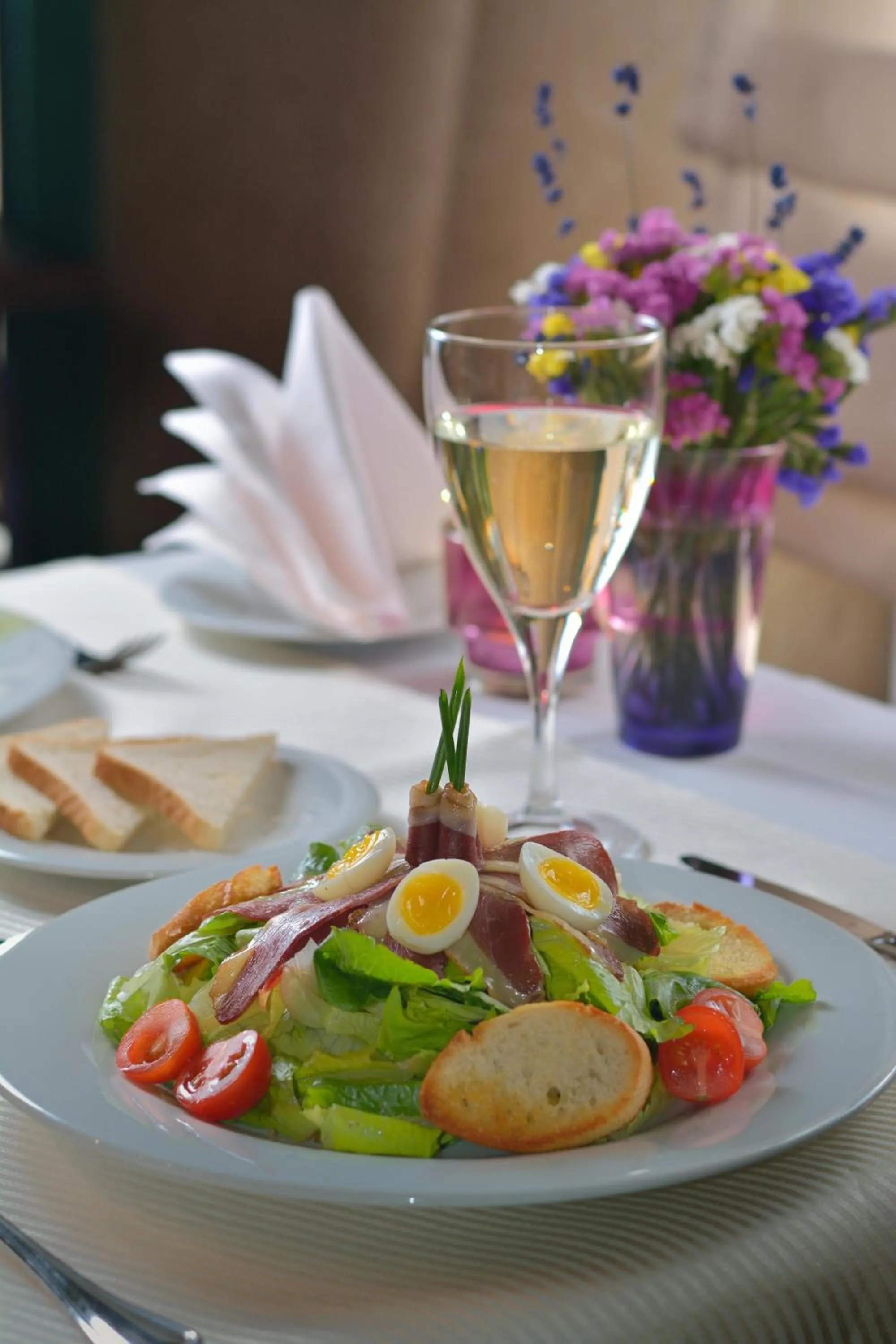 Food and drinks in Simfonia Boutique Hotel