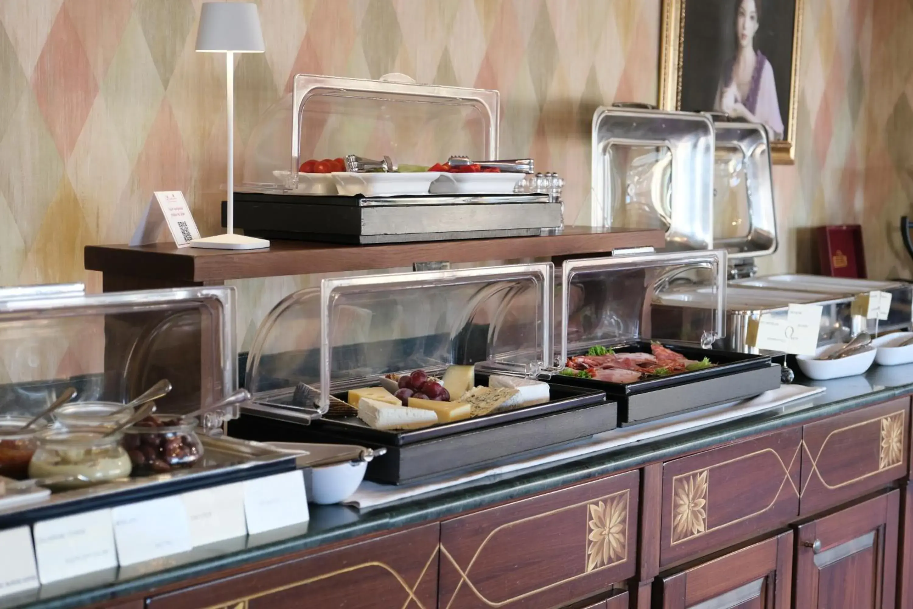 Buffet breakfast in Simfonia Boutique Hotel Buffet breakfast in Simfonia Boutique Hotel