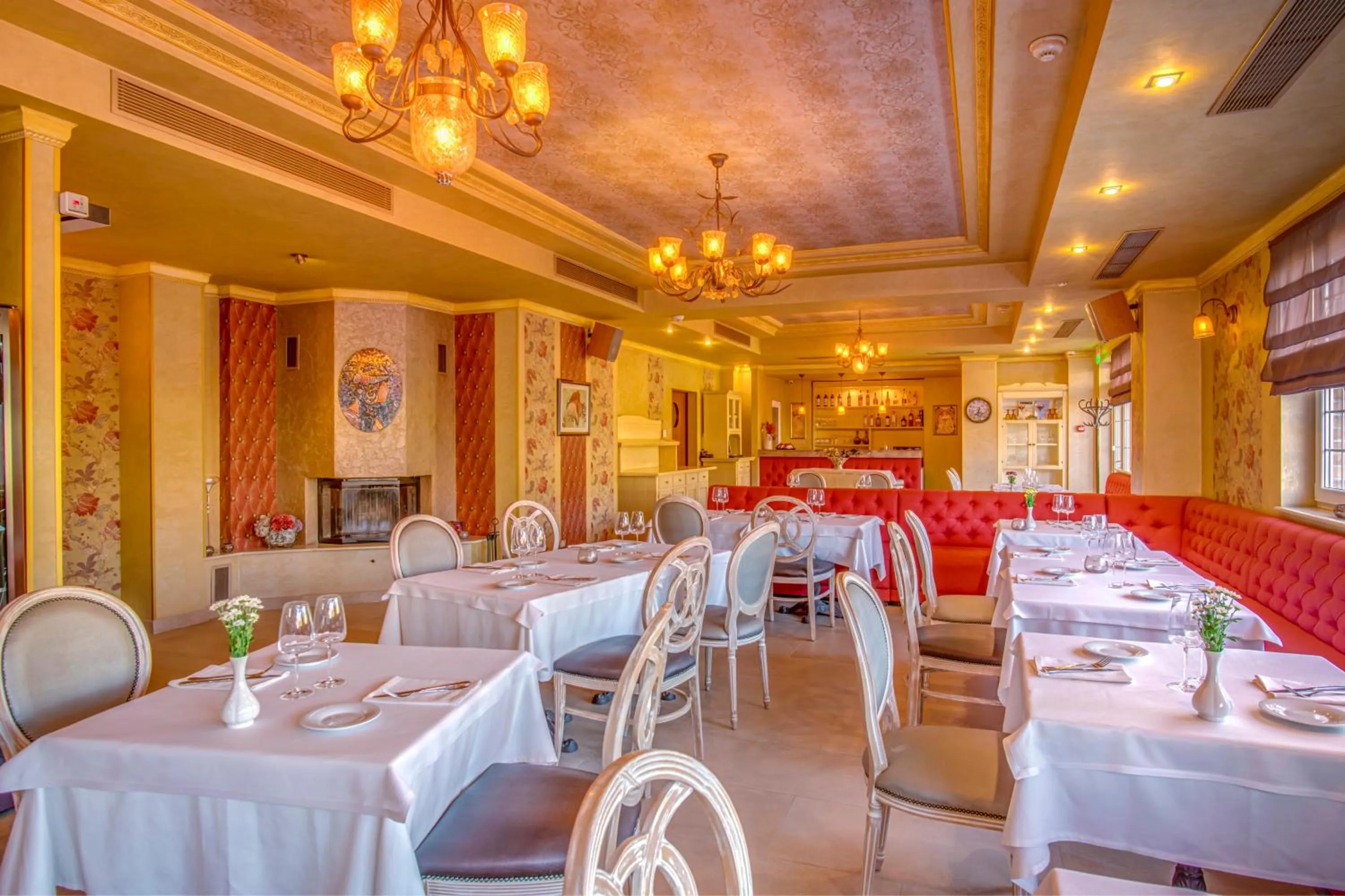 Restaurant/places to eat in Simfonia Boutique Hotel