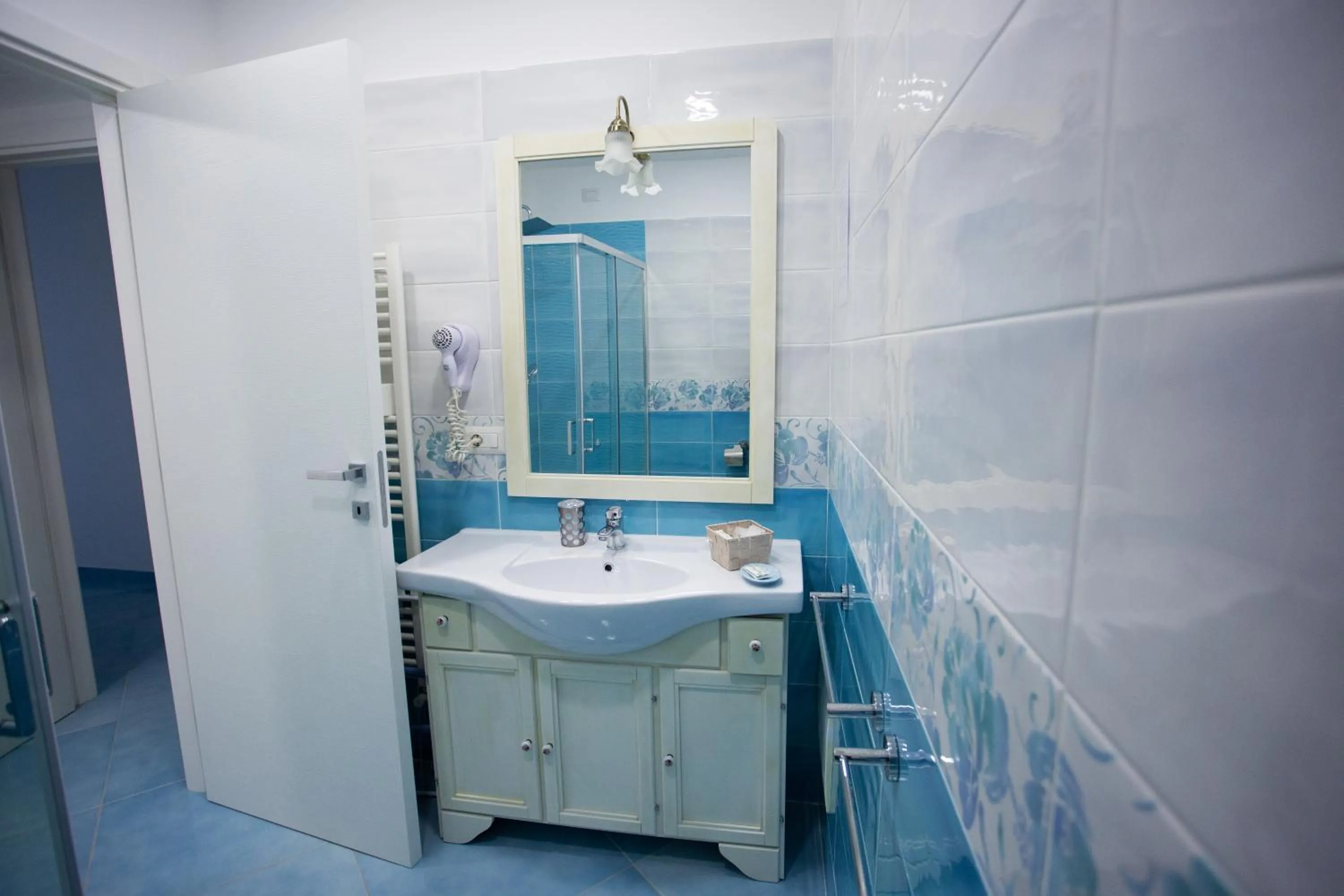 Bathroom in Hotel da Alfredo