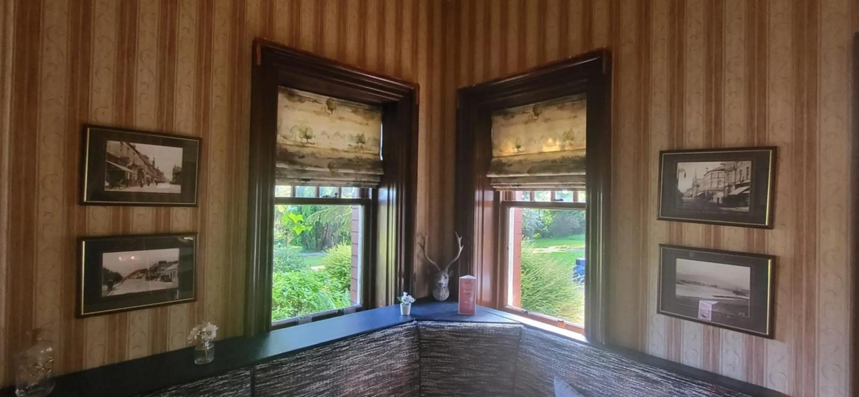 Lobby or reception in OYO Dunmar House Hotel