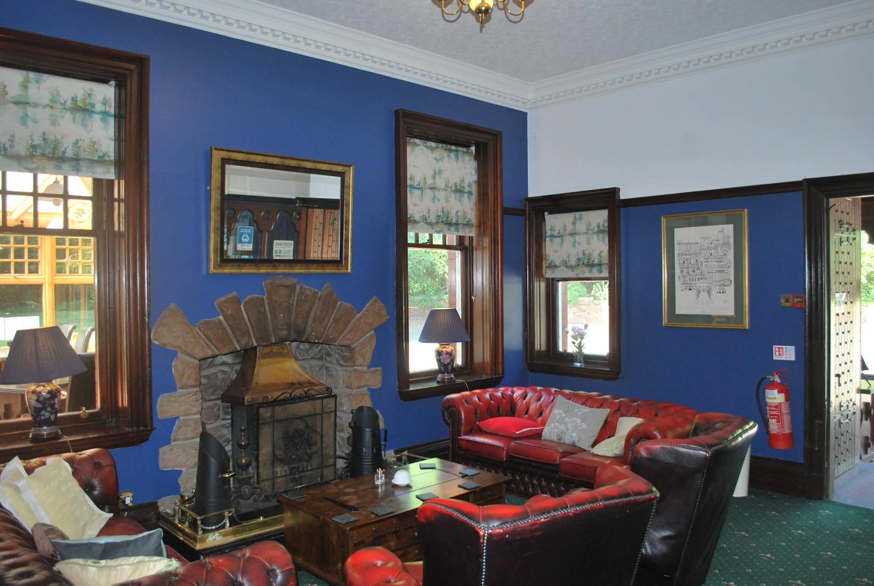 Lobby or reception in OYO Dunmar House Hotel