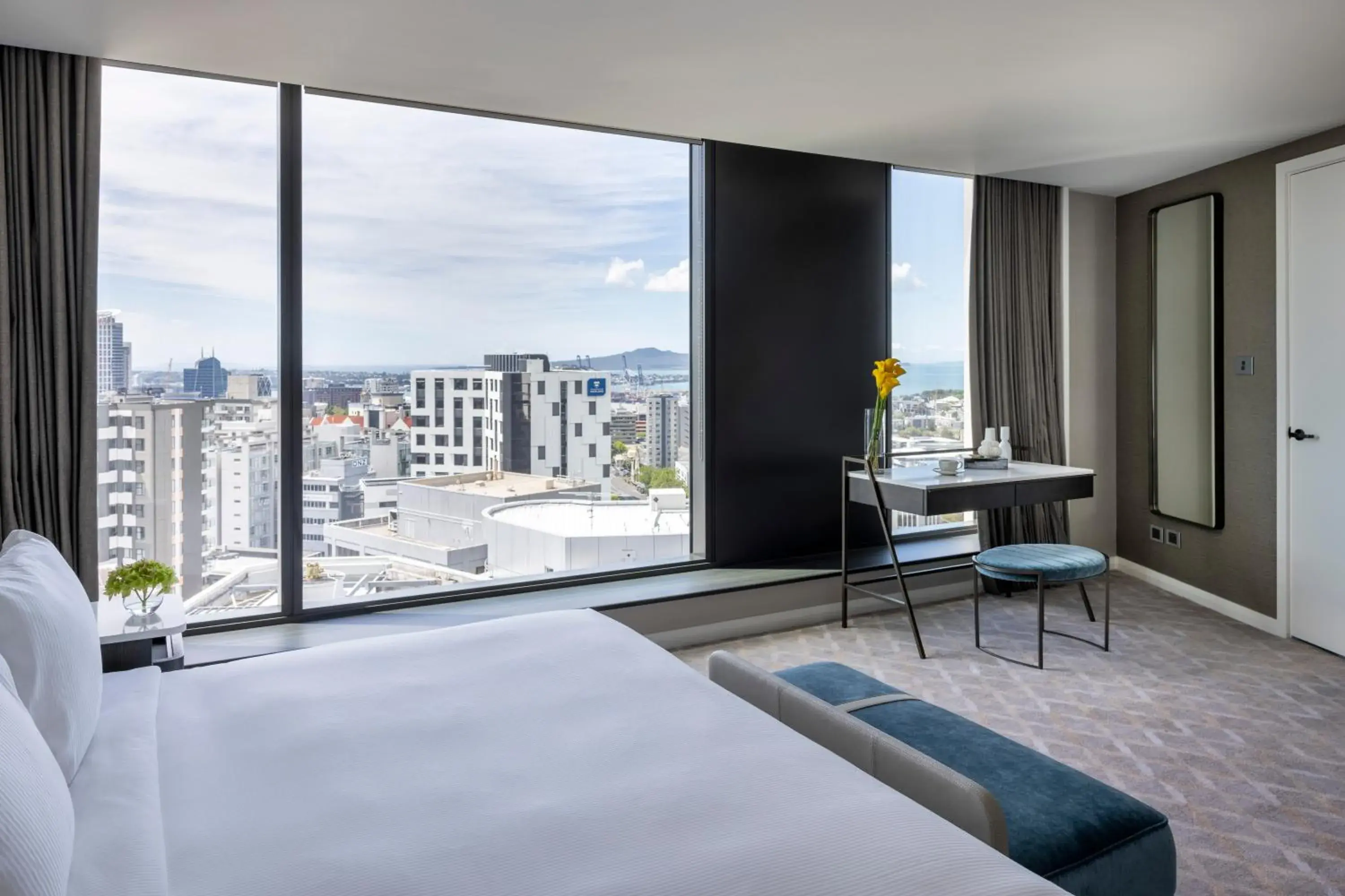 Executive Suite with Club Access in Cordis, Auckland by Langham Hospitality Group Executive Suite with Club Access in Cordis, Auckland by Langham Hospitality Group