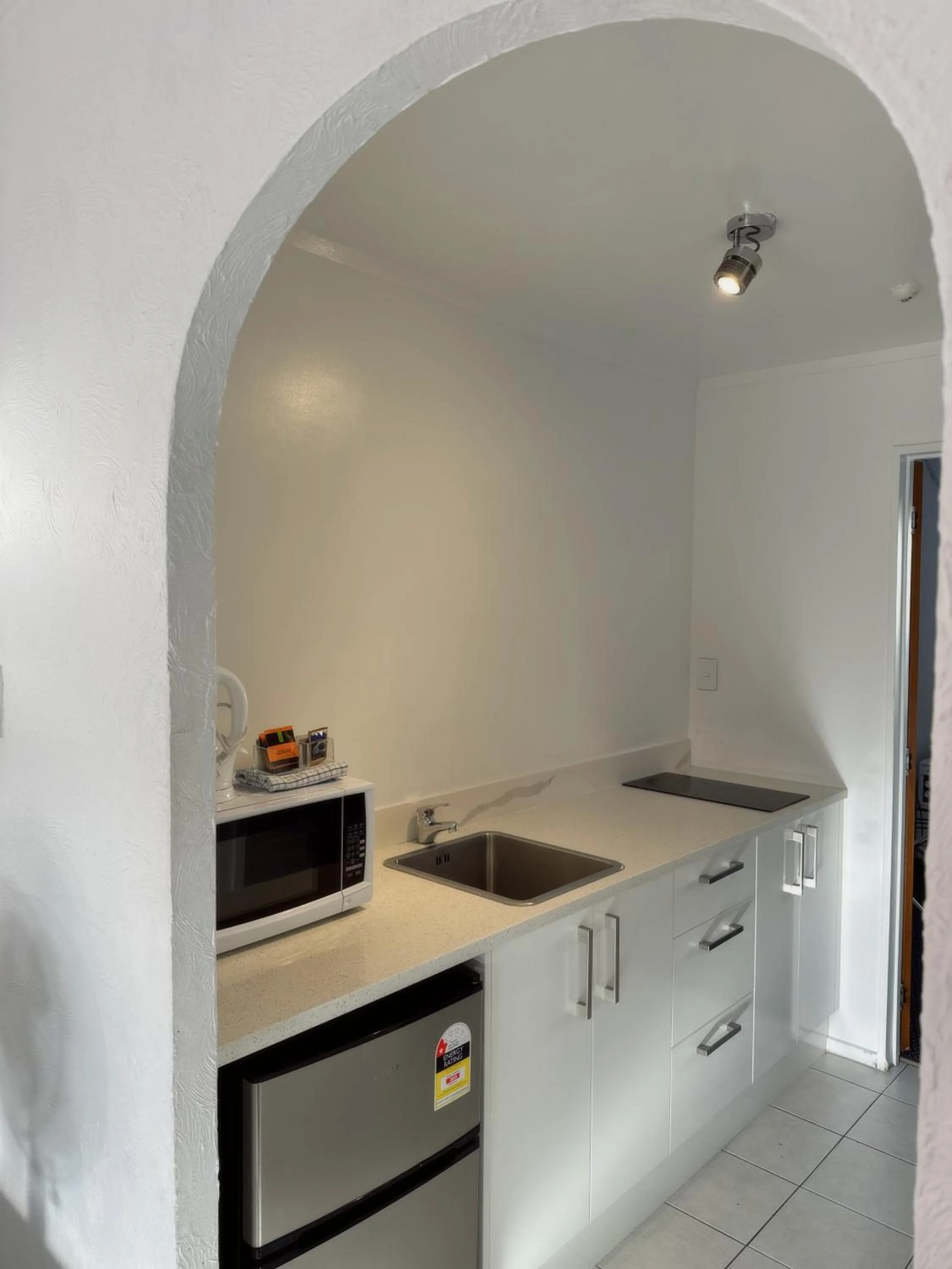 Oakwood Manor Motor Lodge