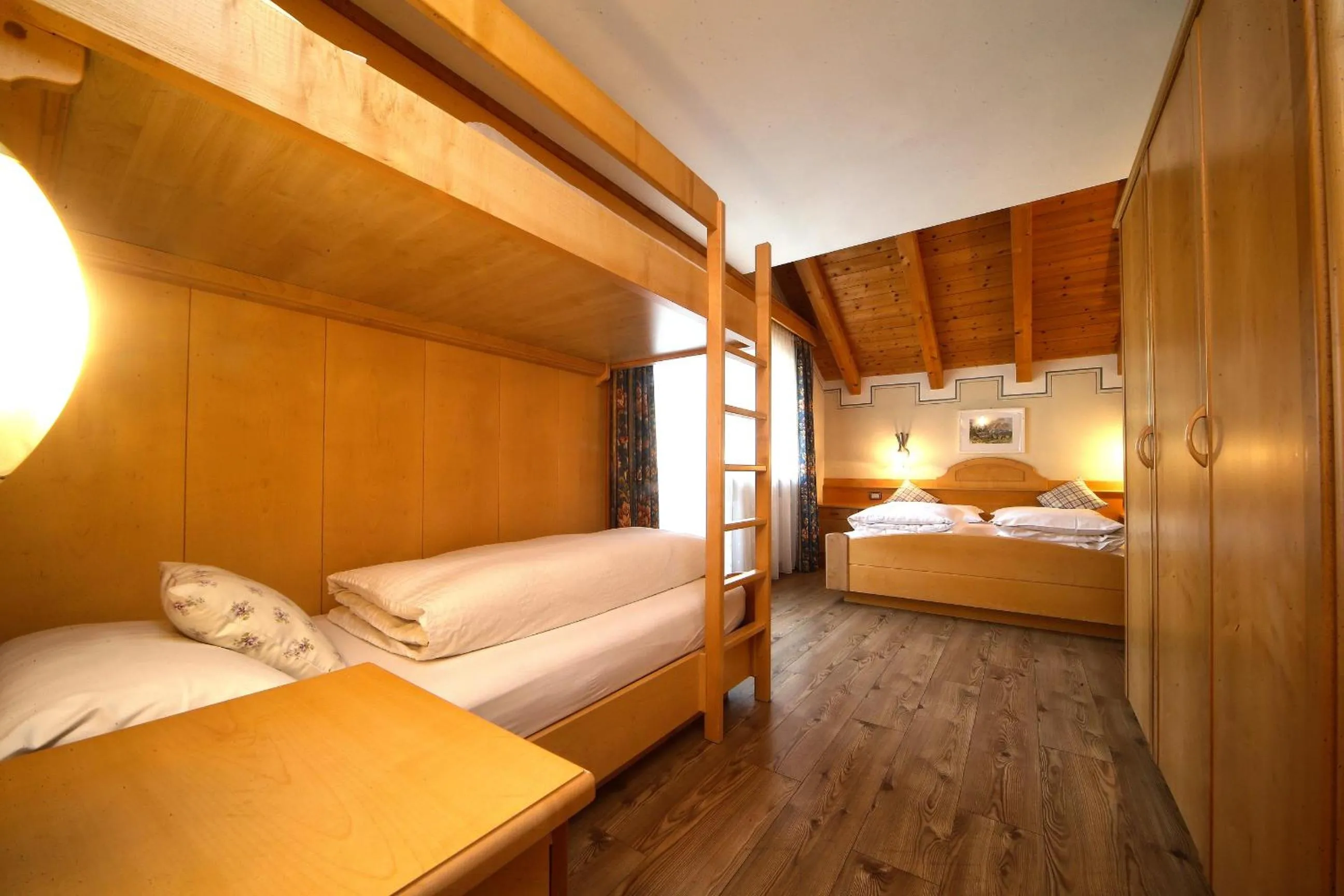 Bed in Ciasa Montanara