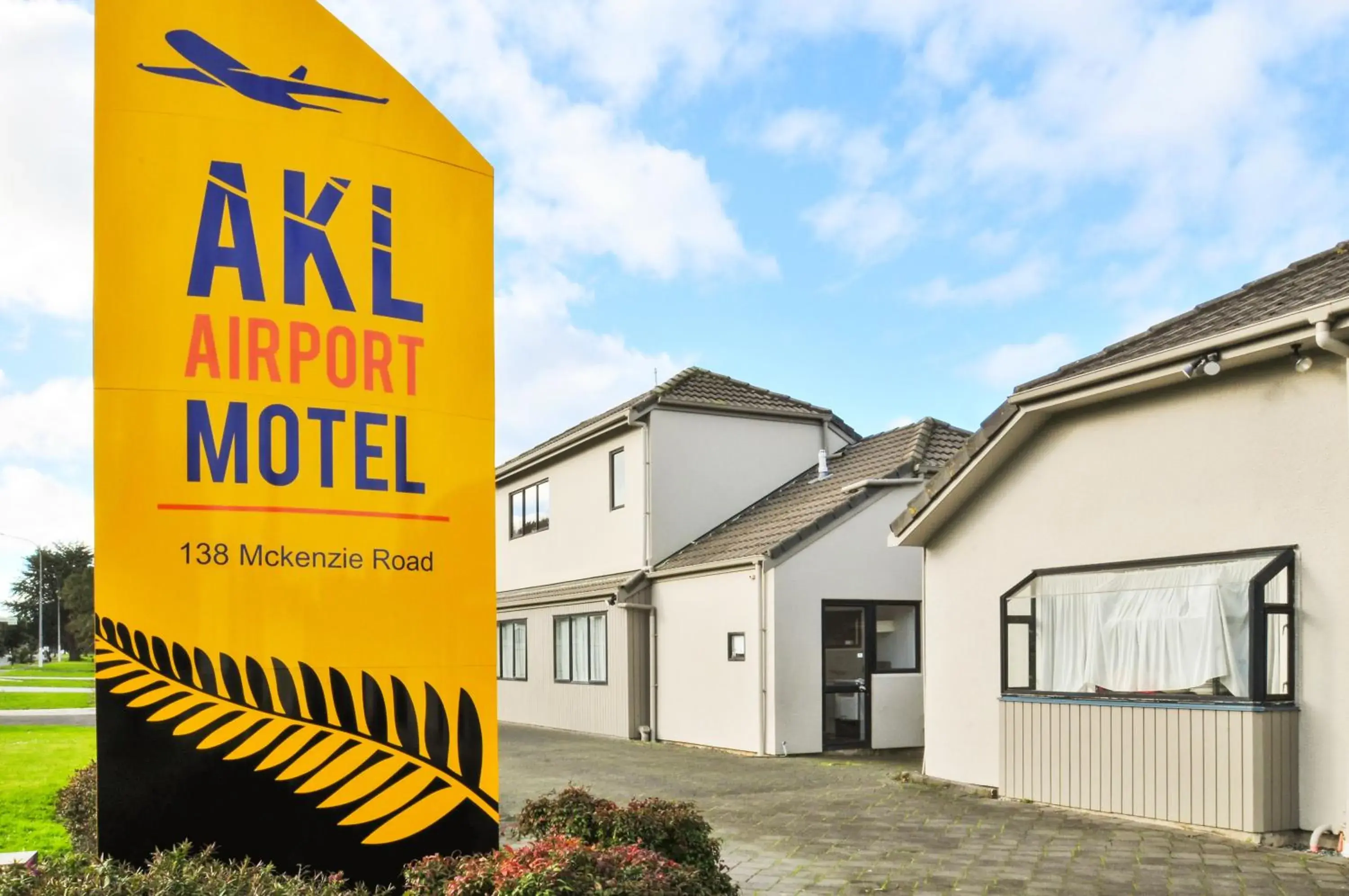 Property building in Auckland Airport Motel Property building in Auckland Airport Motel