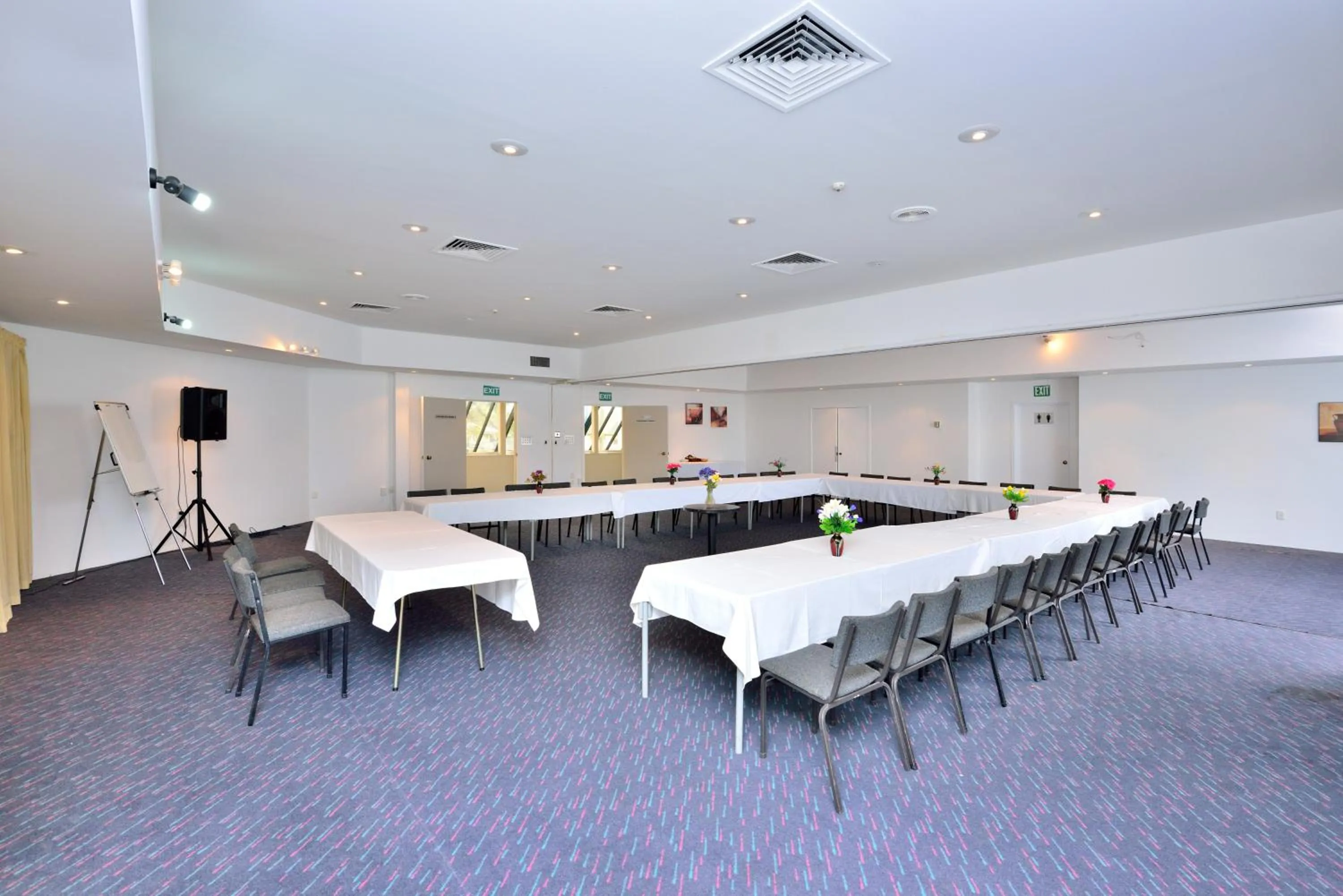 Meeting/conference room in Manukau Hotel & Conference Centre