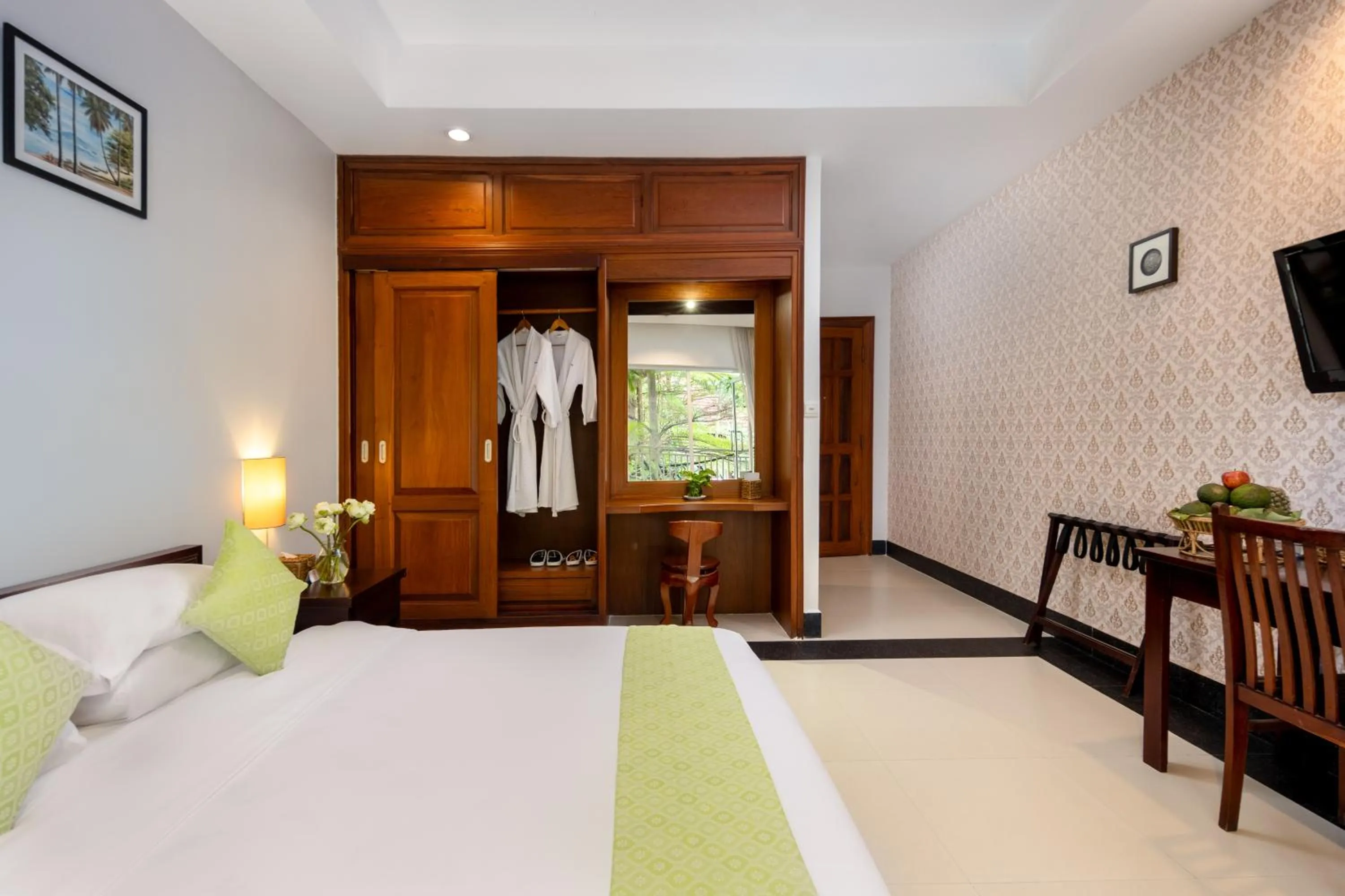 Bed in Skyline Boutique Hotel