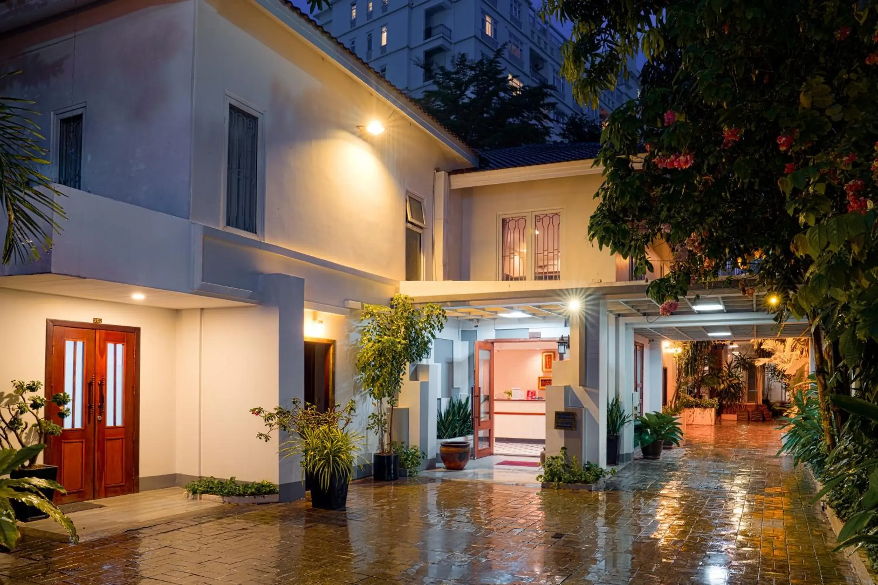 Property building in Skyline Boutique Hotel Property building in Skyline Boutique Hotel