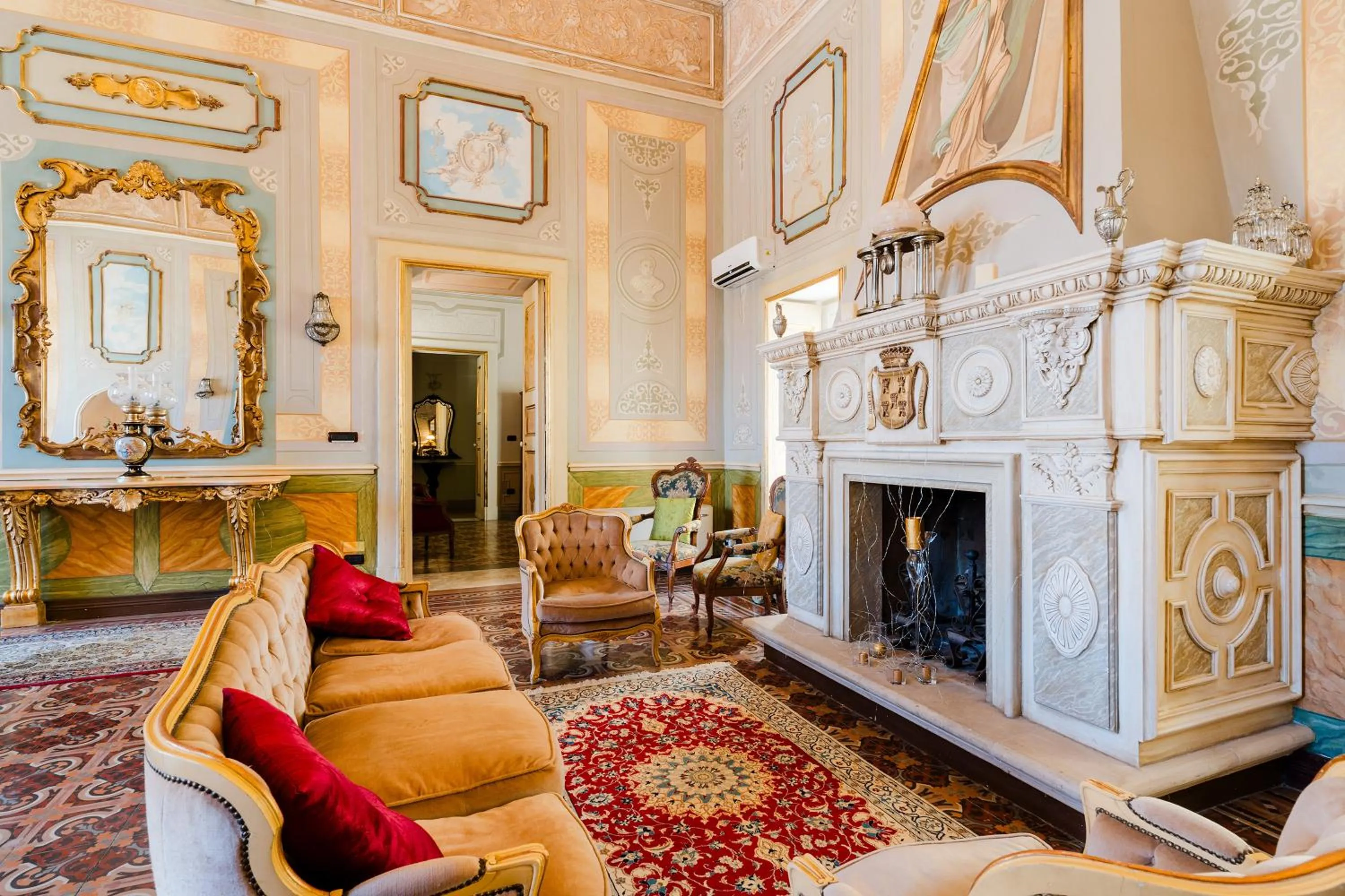 Living room in Palazzo De Castro
