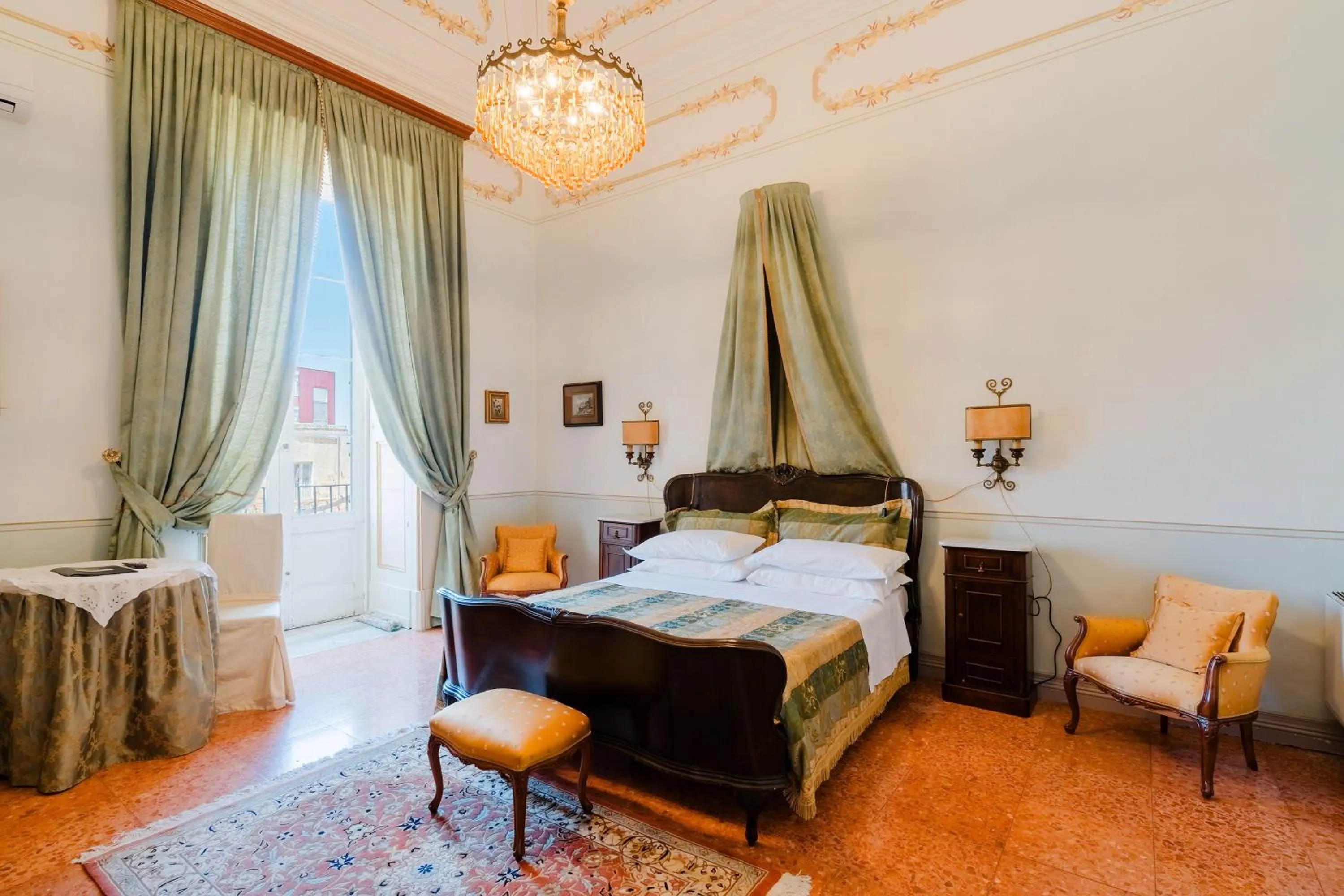 Bed in Palazzo De Castro