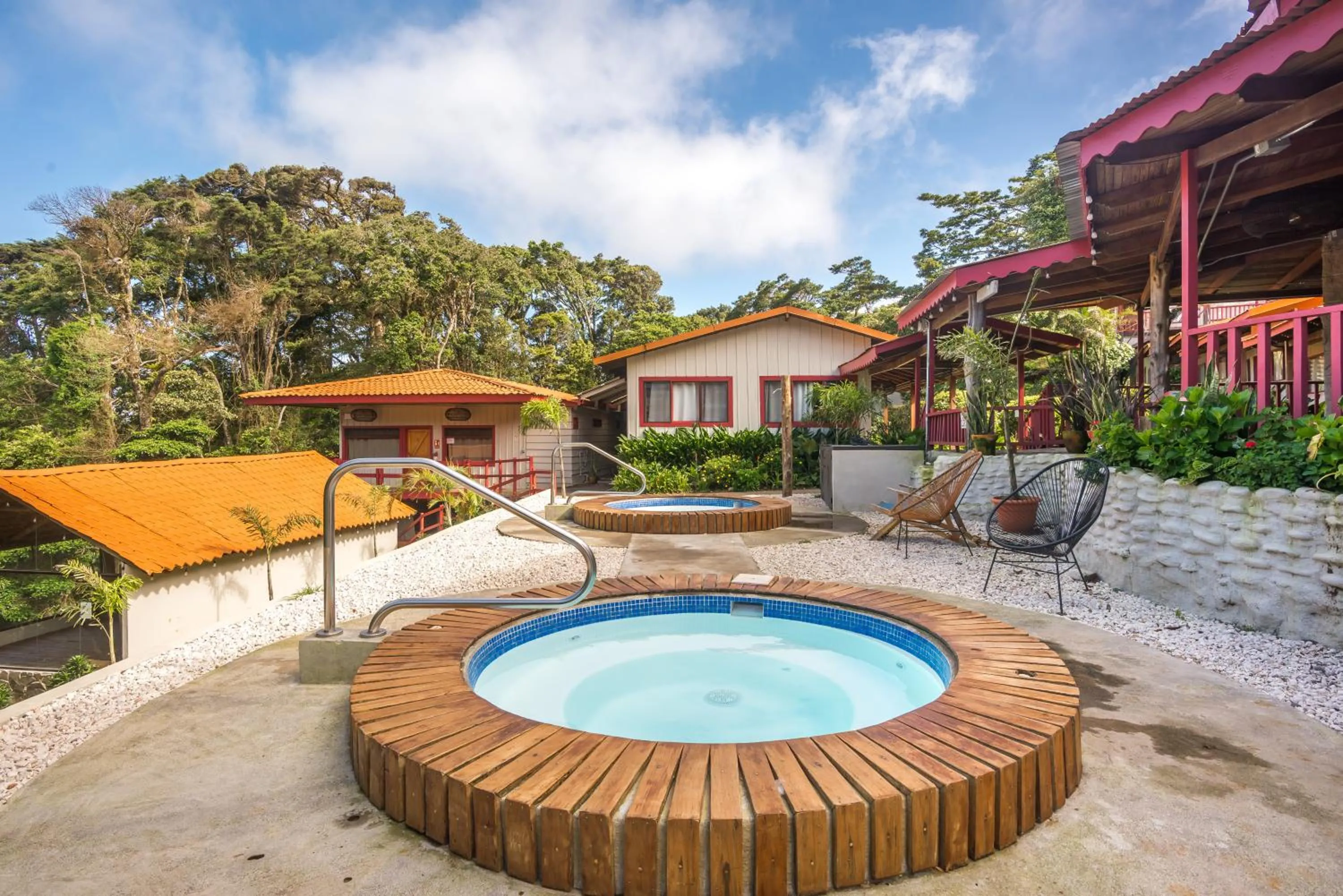 Swimming pool in Selina Monteverde