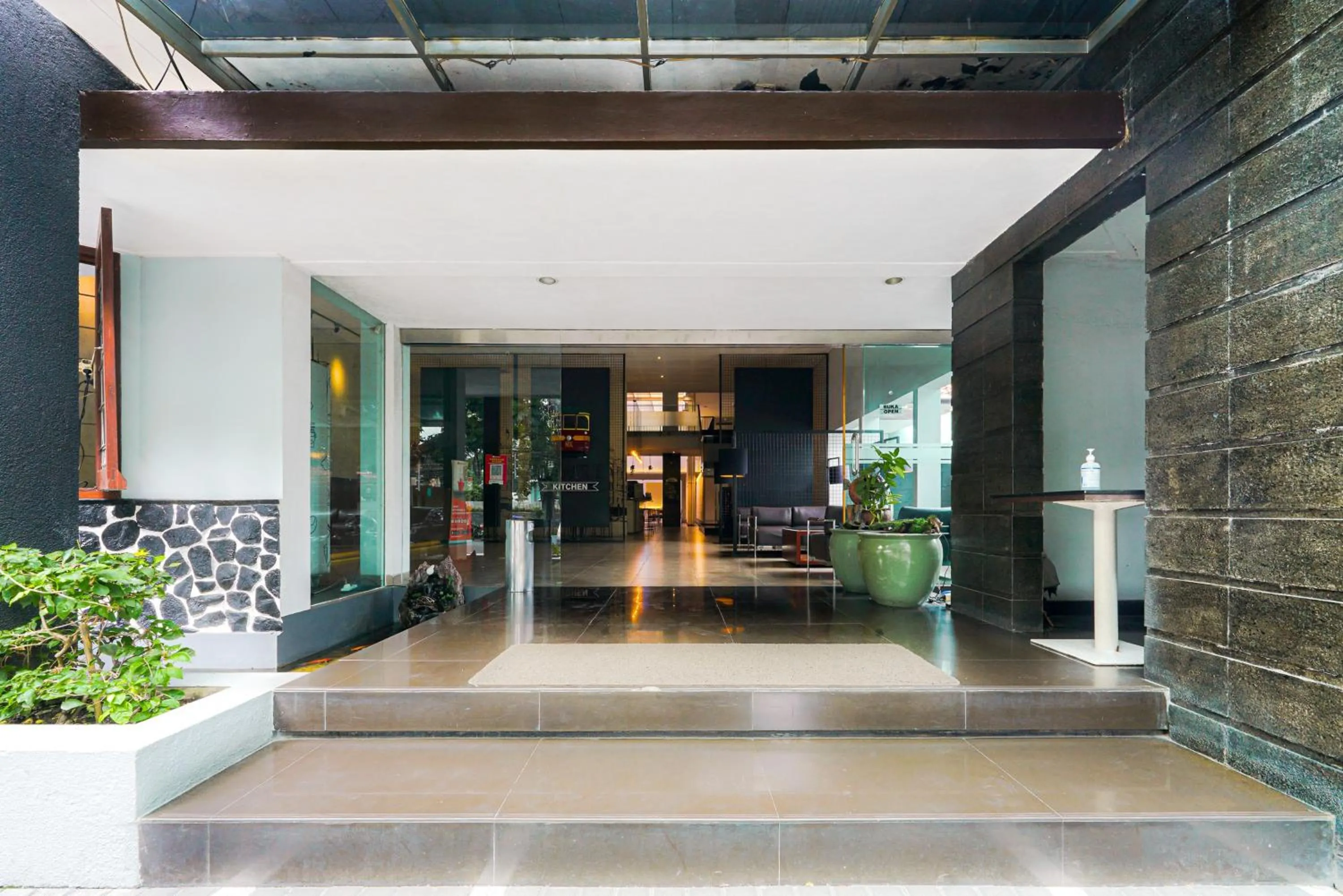 Facade/entrance in RedDoorz Plus @ Cipaganti Street 3