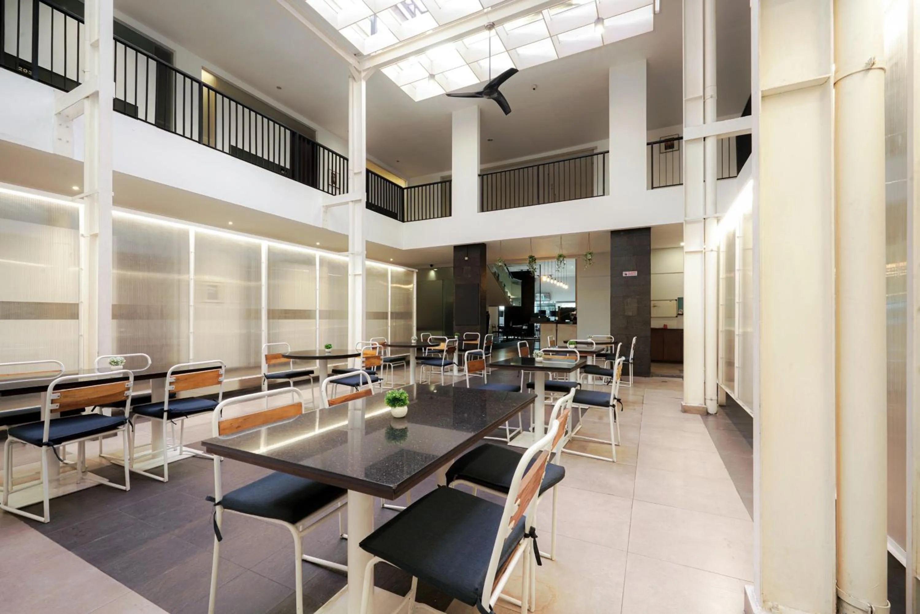 Seating area in RedDoorz Plus @ Cipaganti Street 3