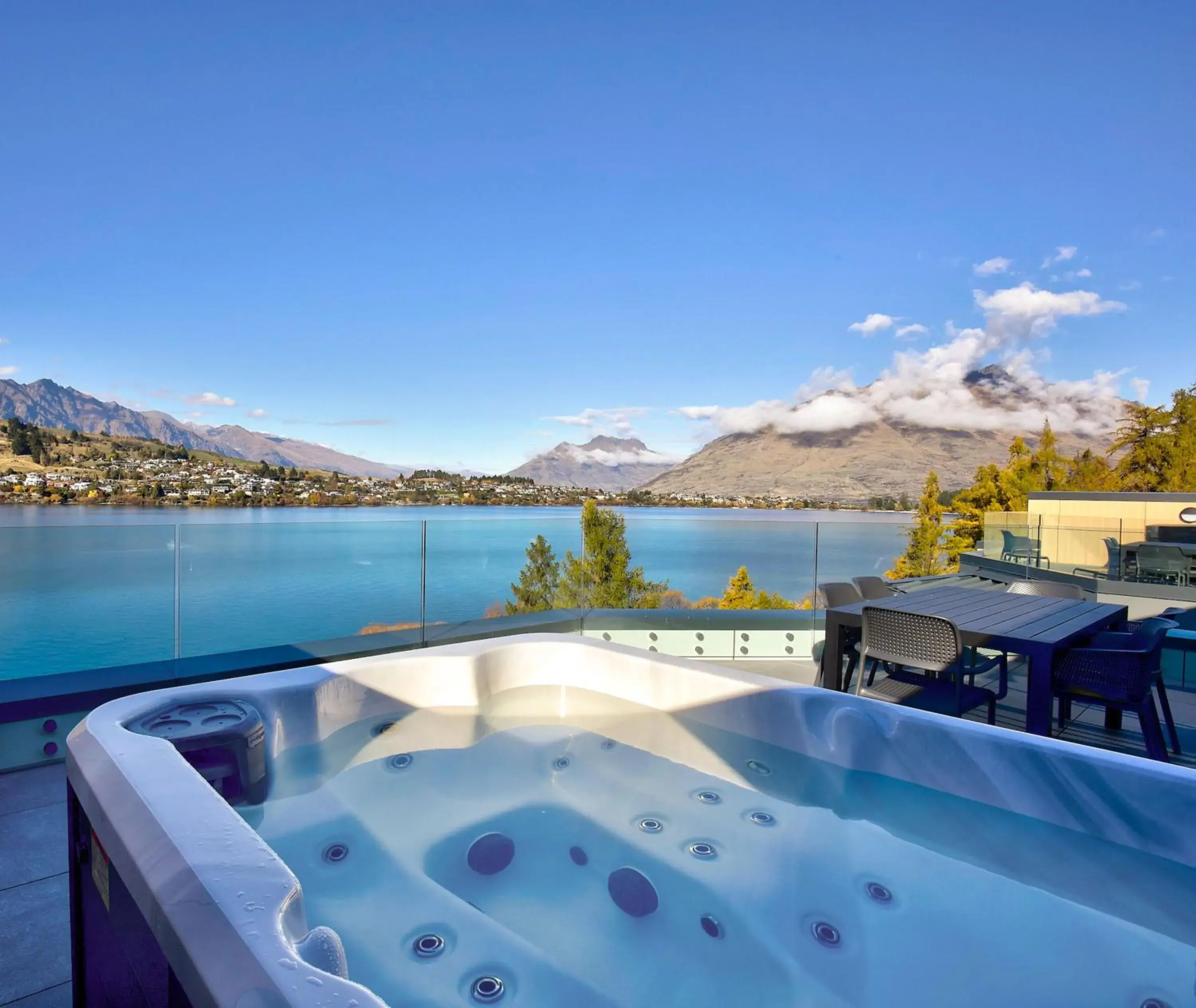 Oaks Queenstown Shores Resort Oaks Queenstown Shores Resort