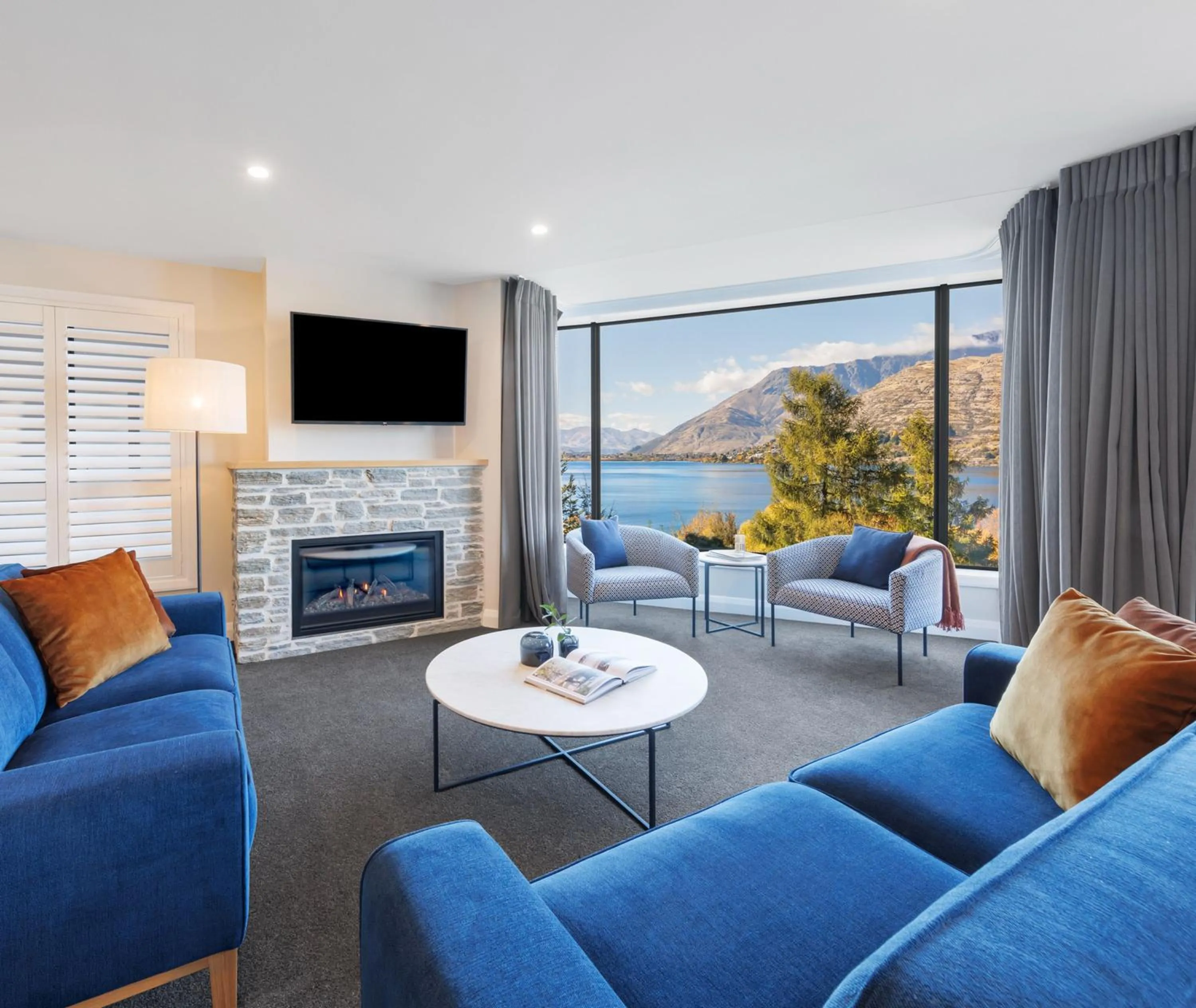 Living room in Oaks Queenstown Shores Resort