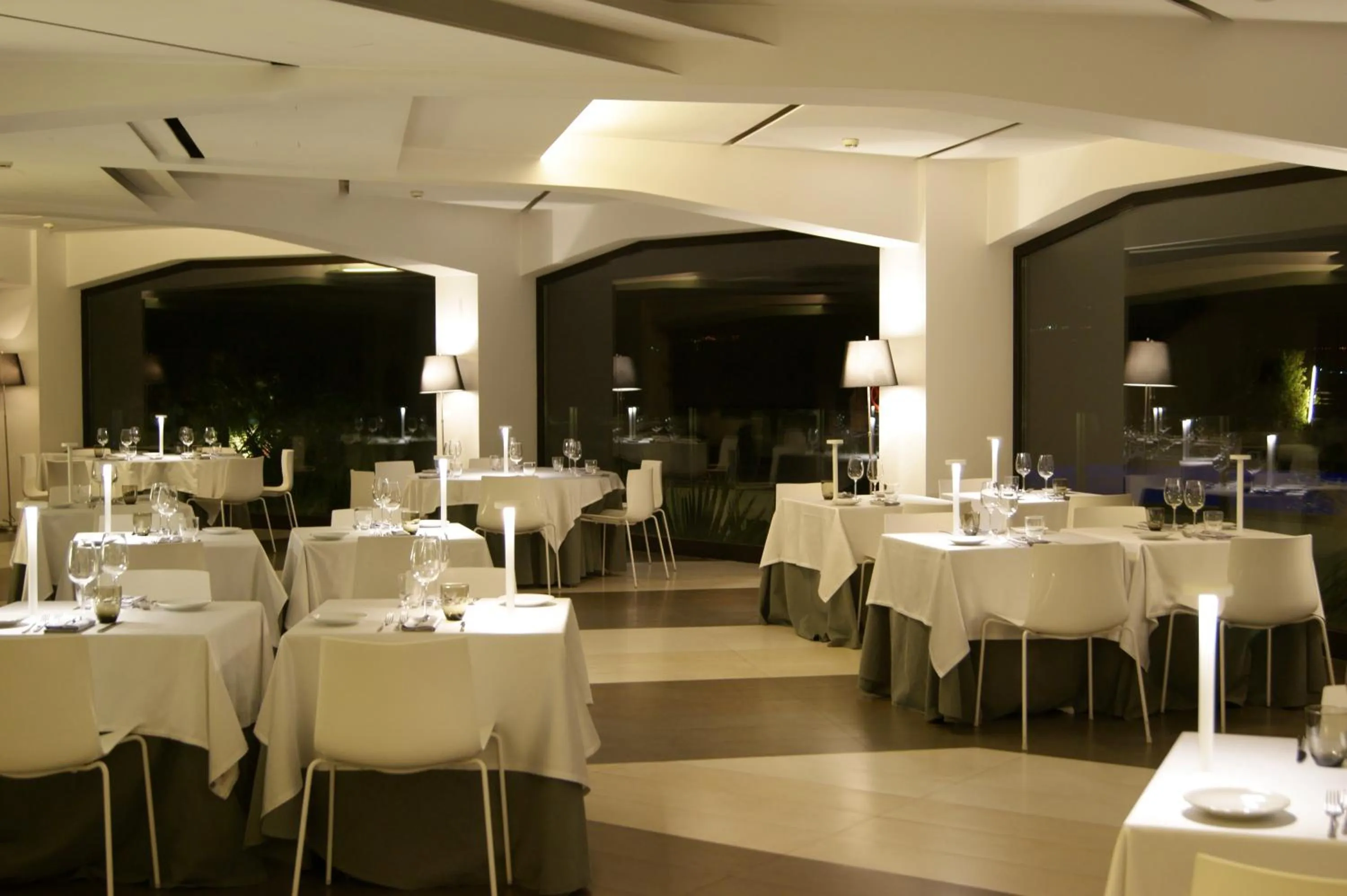 Restaurant/places to eat in Eolian Milazzo Hotel