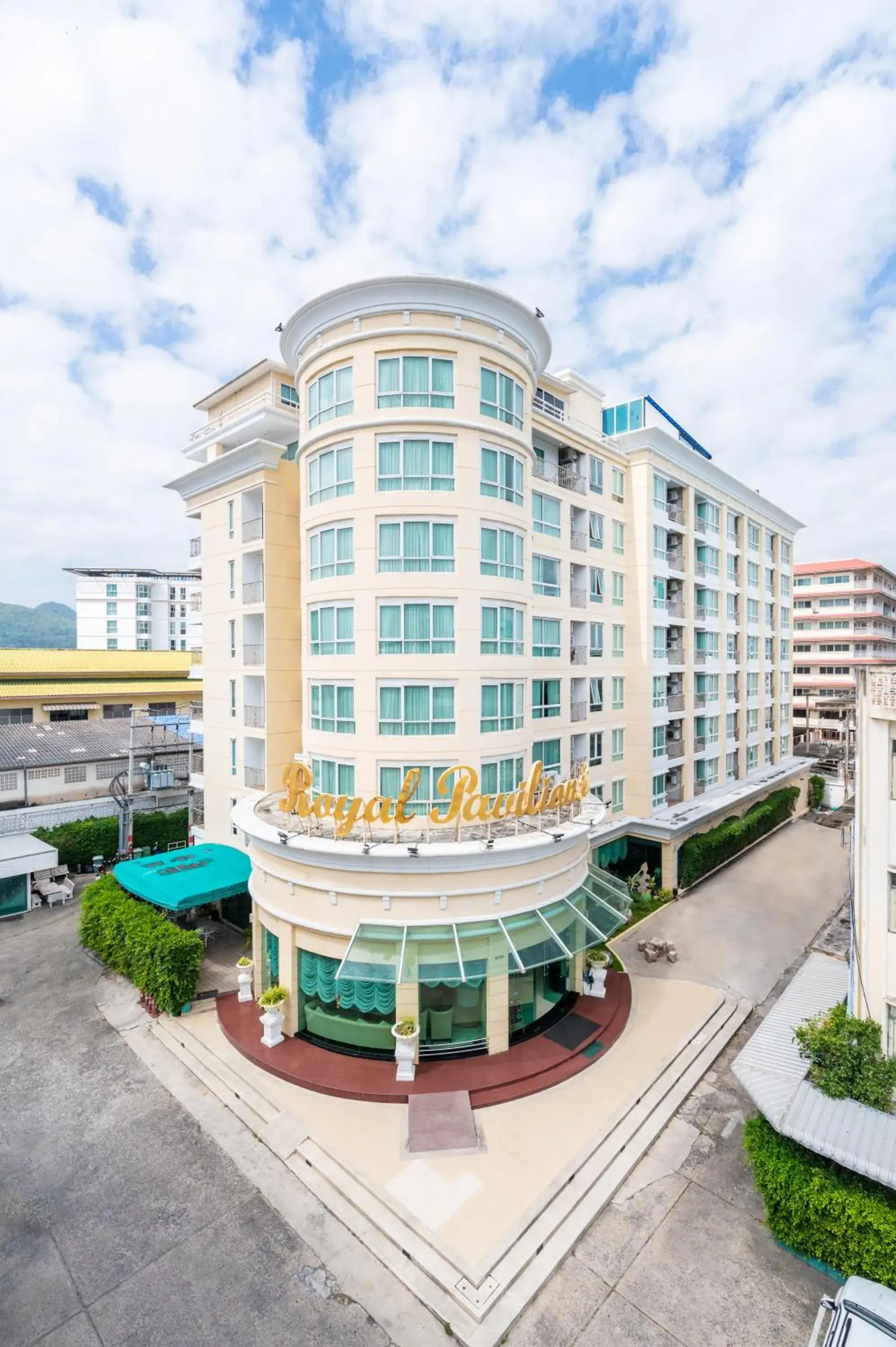 Property building in Royal Pavilion Hua Hin Property building in Royal Pavilion Hua Hin