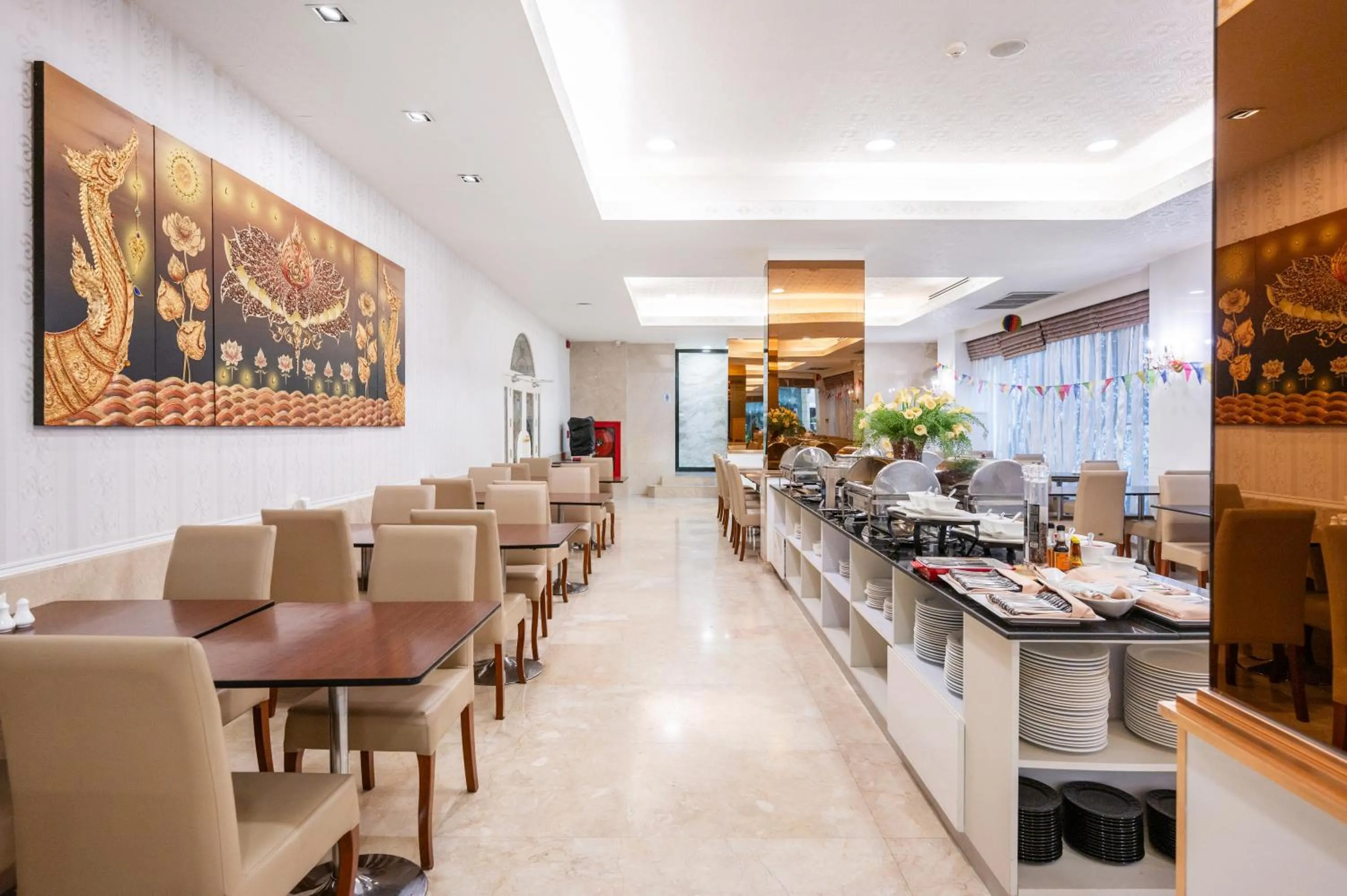 Restaurant/places to eat in Royal Pavilion Hua Hin