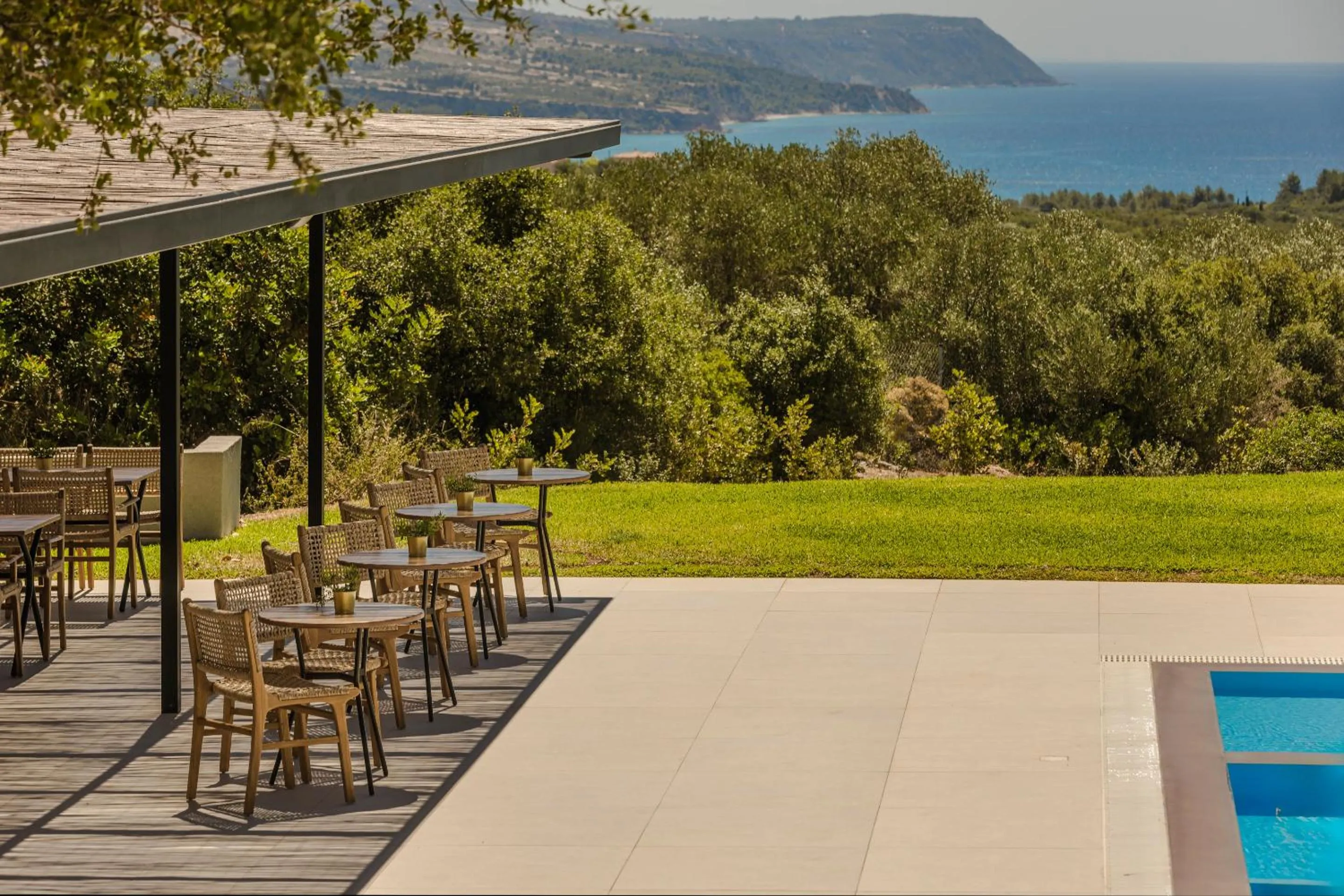 Restaurant/places to eat in Rodi Studios