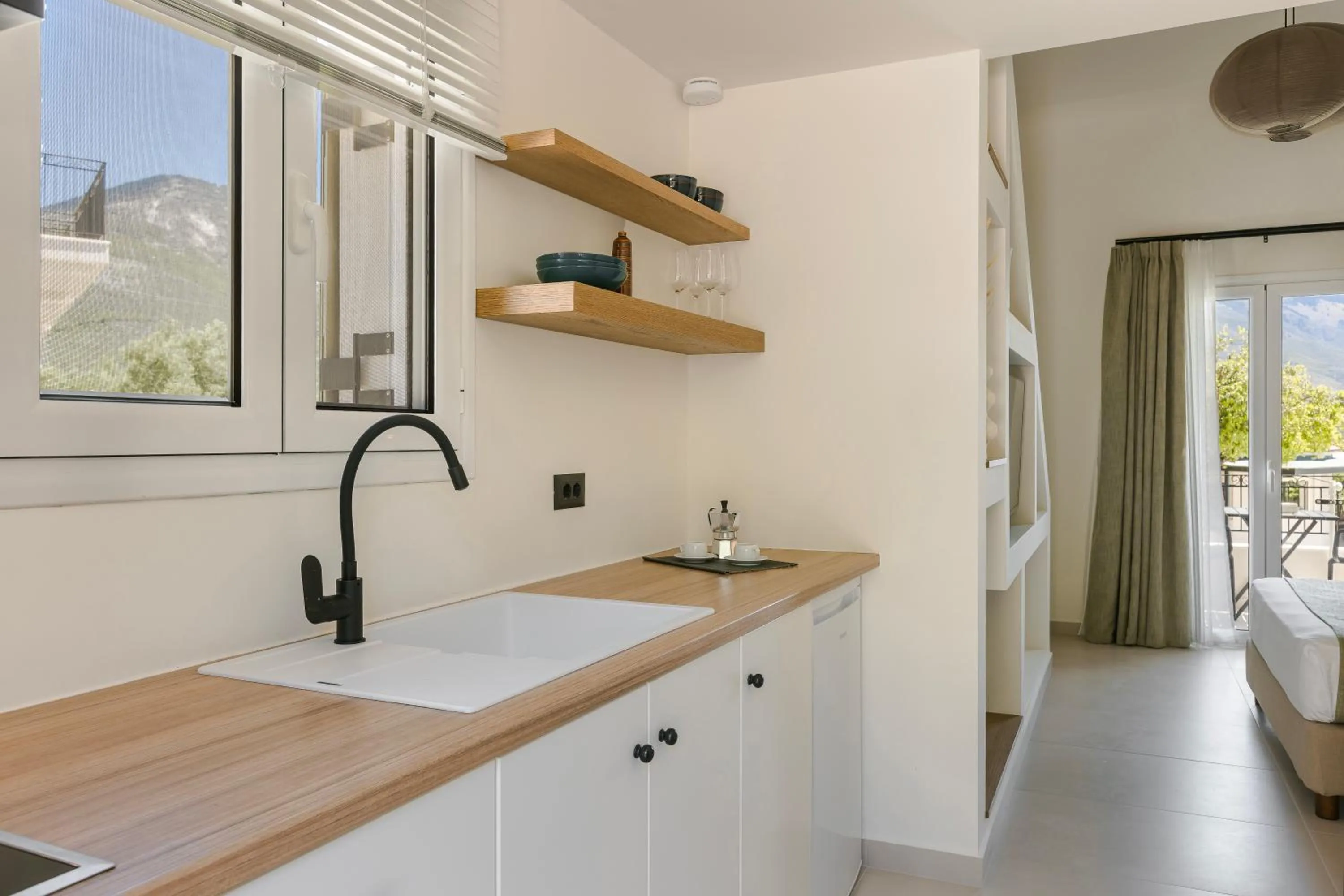 Kitchen or kitchenette in Rodi Studios