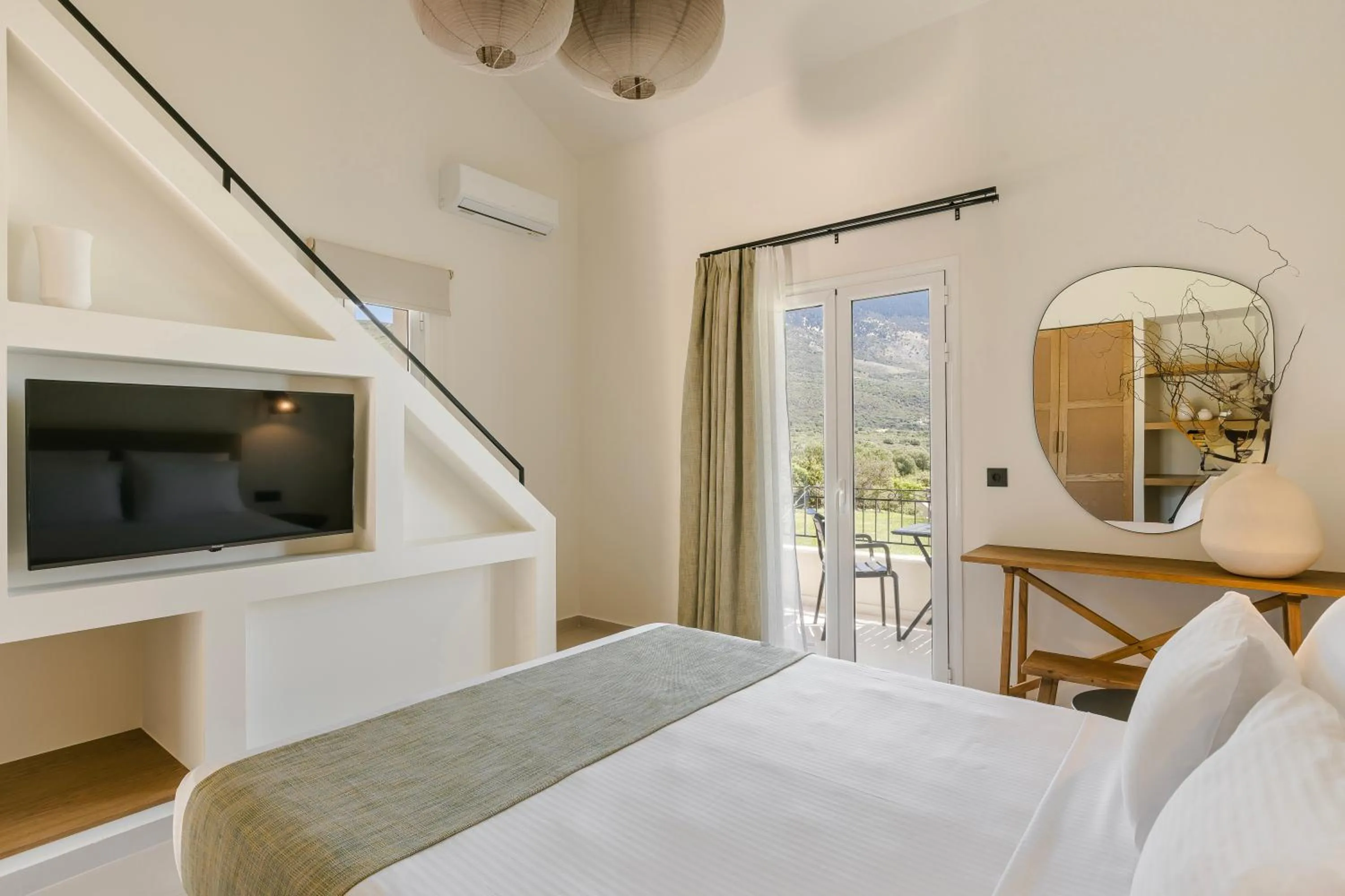 TV and multimedia, Bed in Rodi Studios