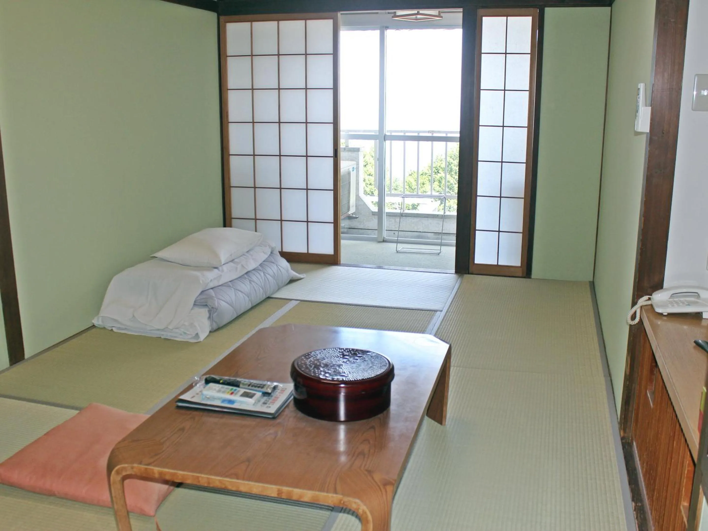 Photo of the whole room, Bed in Eboshiso