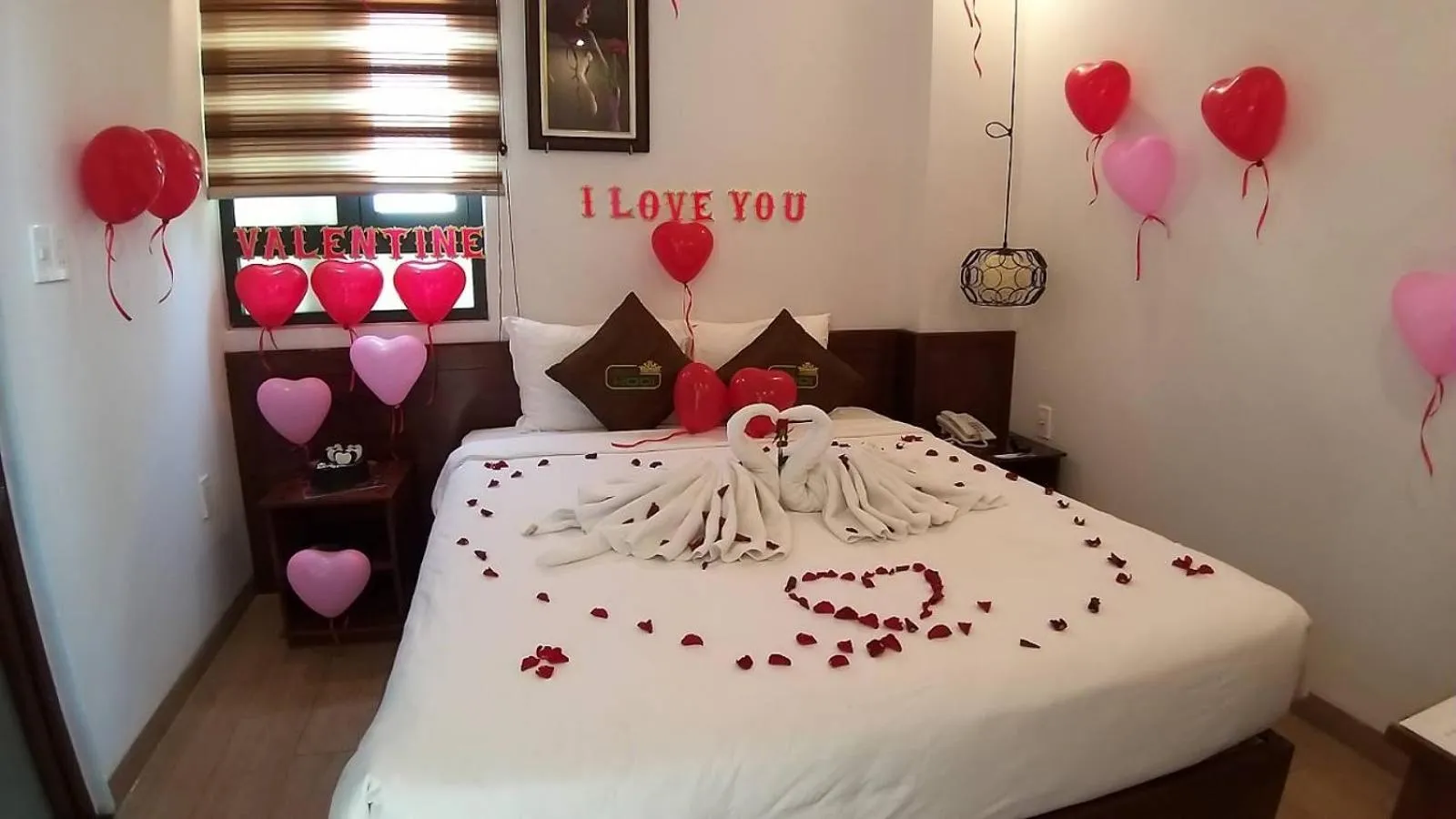 Bedroom, Bed in HODI Hotel