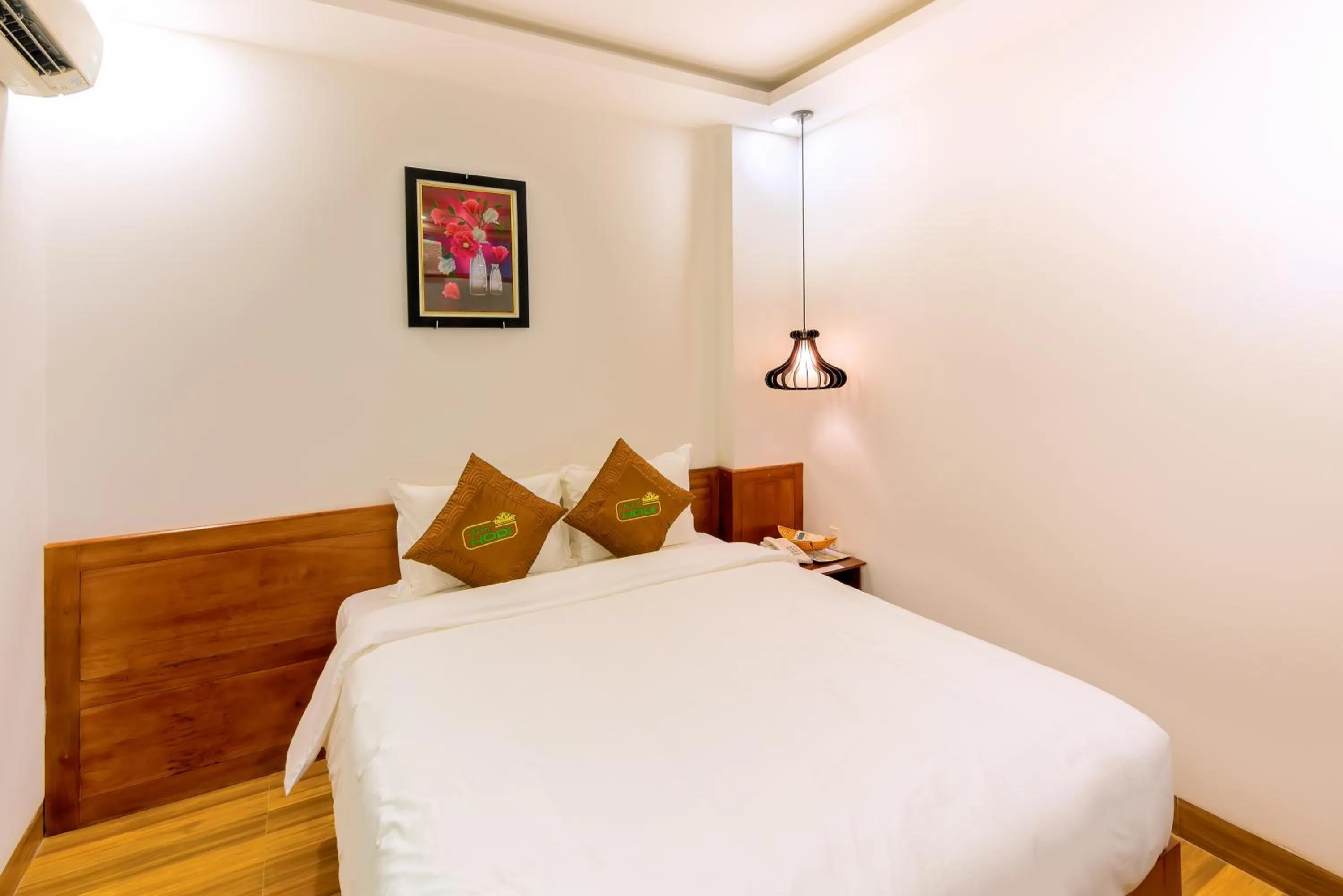 Bedroom, Bed in HODI Hotel