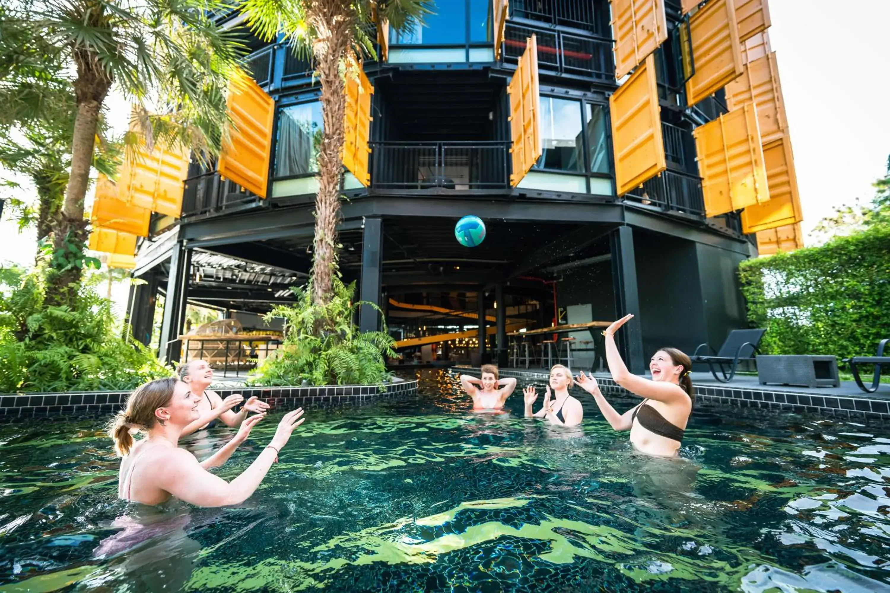 Swimming pool in Hivetel Phuket Swimming pool in Hivetel Phuket