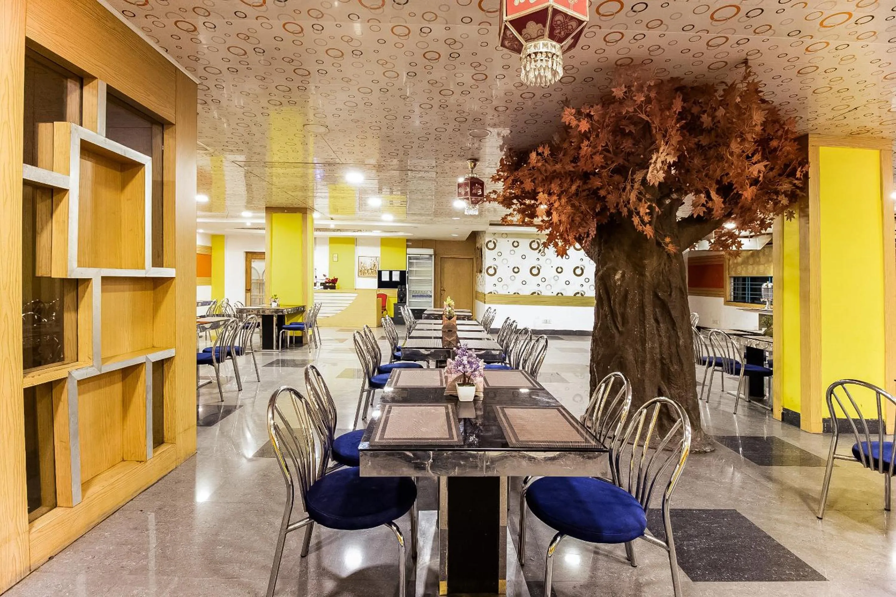 Restaurant/places to eat in Collection O Panorama Country Club And Resort