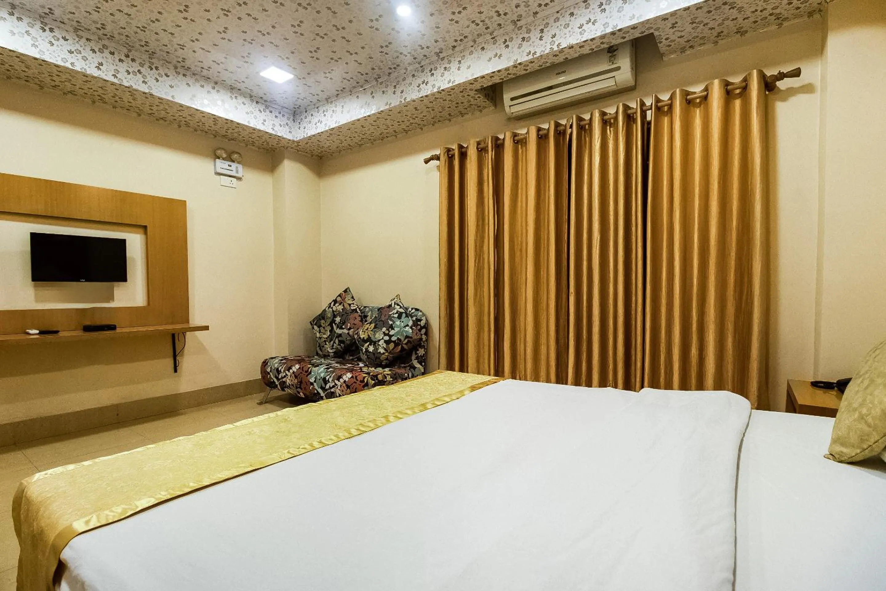 Bedroom in Collection O Panorama Country Club And Resort