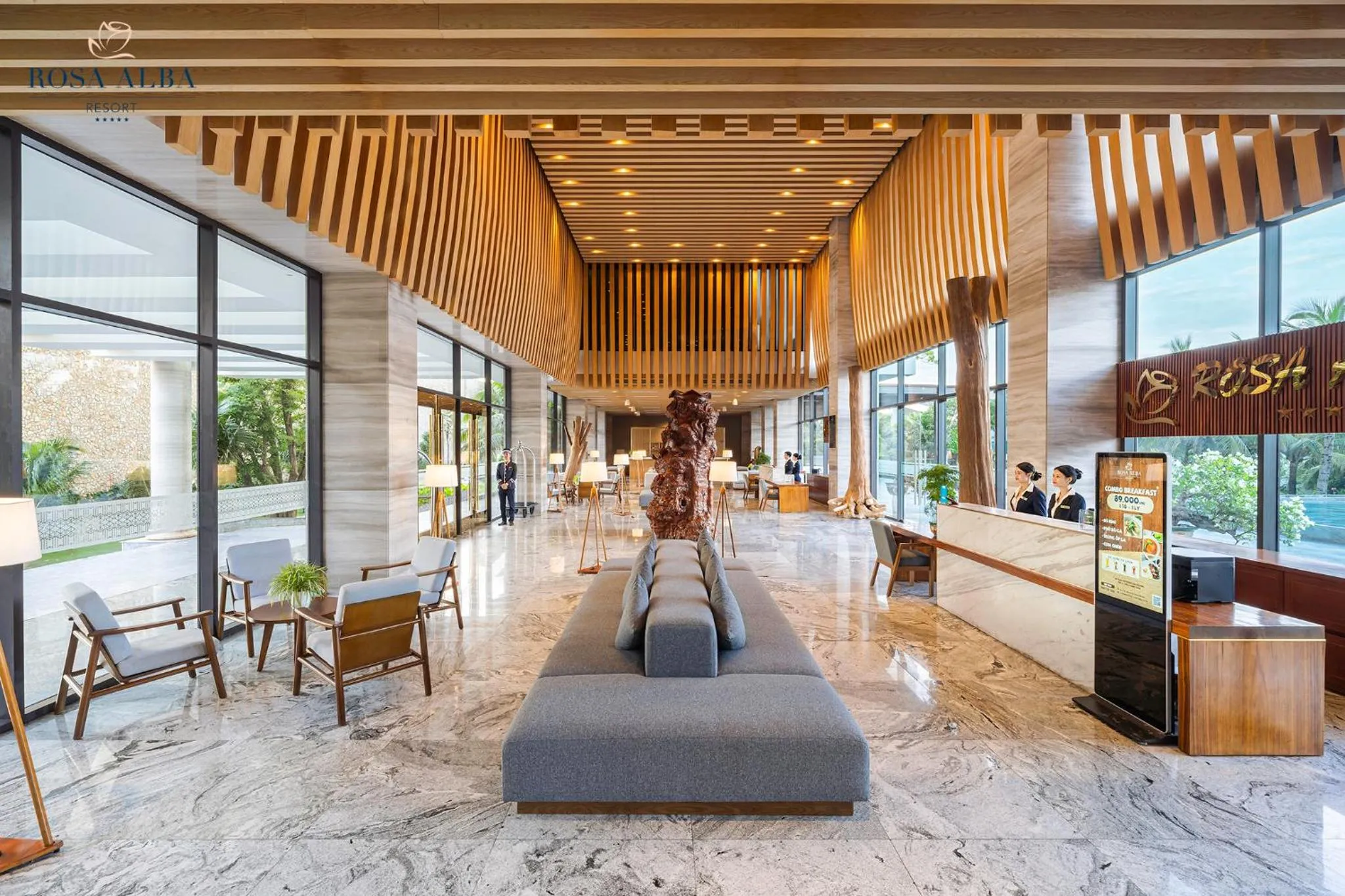 Lobby or reception in Rosa Alba Resort & Villas Tuy Hoa